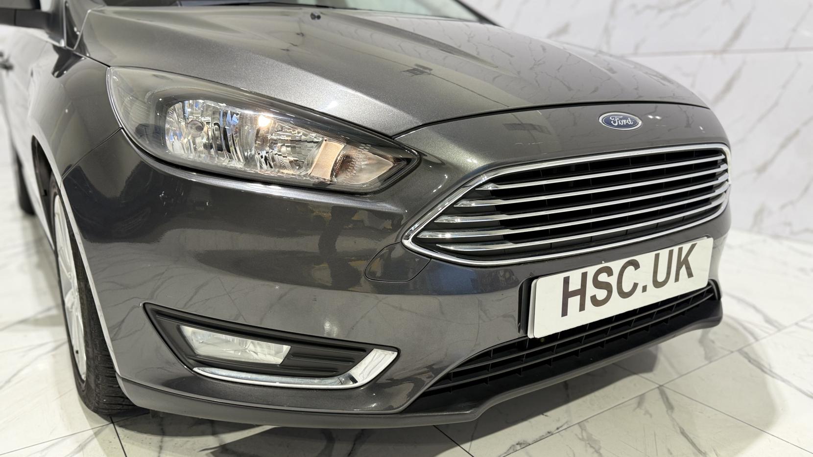 Ford Focus 1.0T EcoBoost Titanium Hatchback 5dr Petrol Auto Euro 6 (s/s) (125 ps)