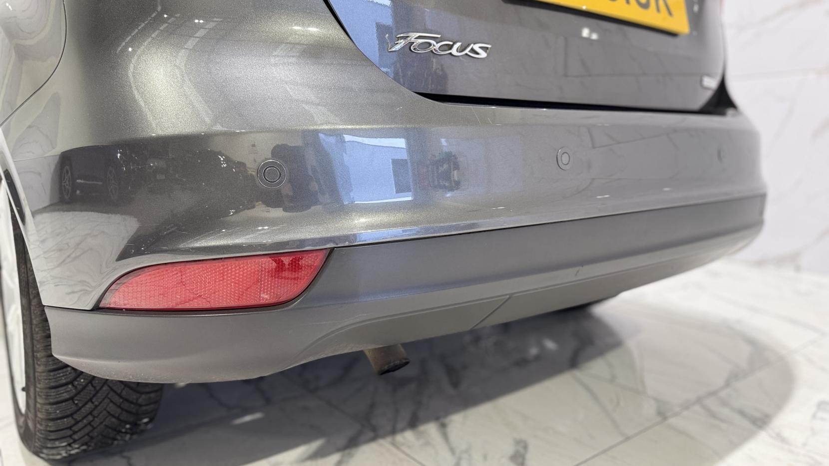 Ford Focus 1.0T EcoBoost Titanium Hatchback 5dr Petrol Auto Euro 6 (s/s) (125 ps)