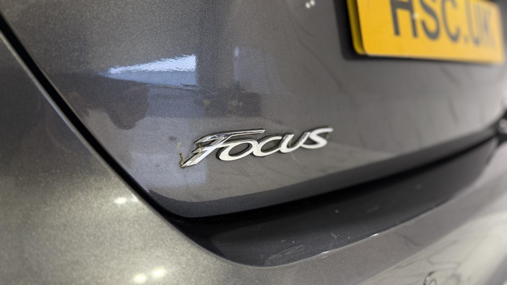 Ford Focus 1.0T EcoBoost Titanium Hatchback 5dr Petrol Auto Euro 6 (s/s) (125 ps)