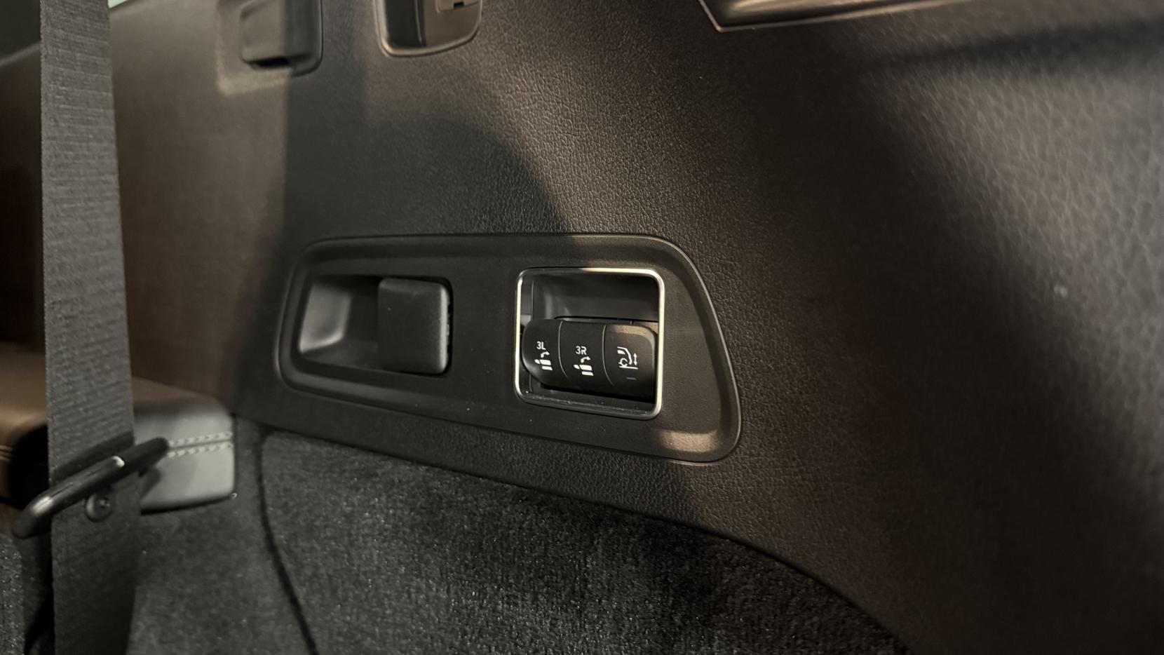 Mercedes-Benz GLS 4.0 GLS63h V8 BiTurbo MHEV AMG Night Edition (Executive) SUV 5dr Petrol Hybrid SpdS TCT 4WD Euro 6 (s/s) (634 ps)