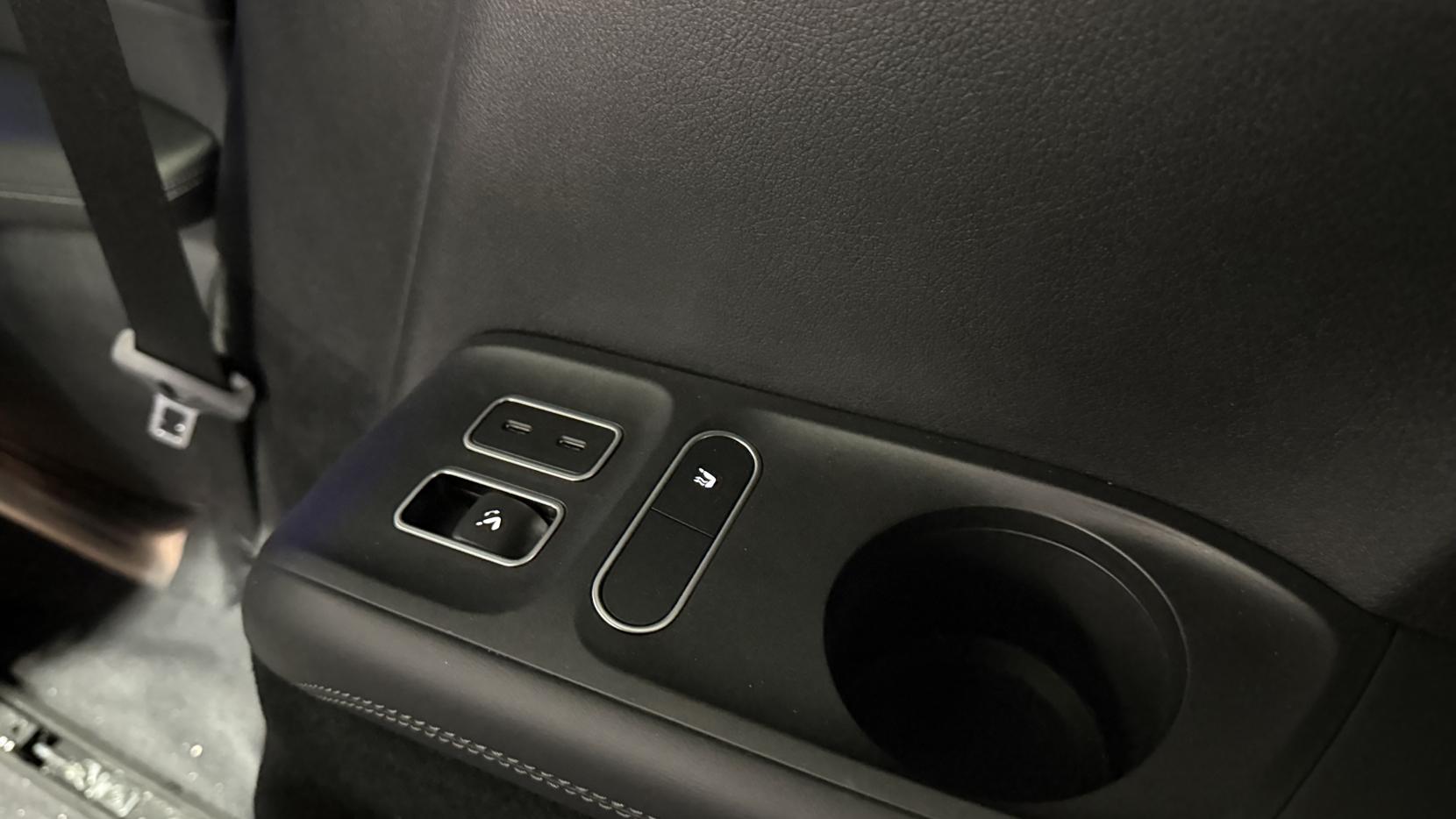 Mercedes-Benz GLS 4.0 GLS63h V8 BiTurbo MHEV AMG Night Edition (Executive) SUV 5dr Petrol Hybrid SpdS TCT 4WD Euro 6 (s/s) (634 ps)