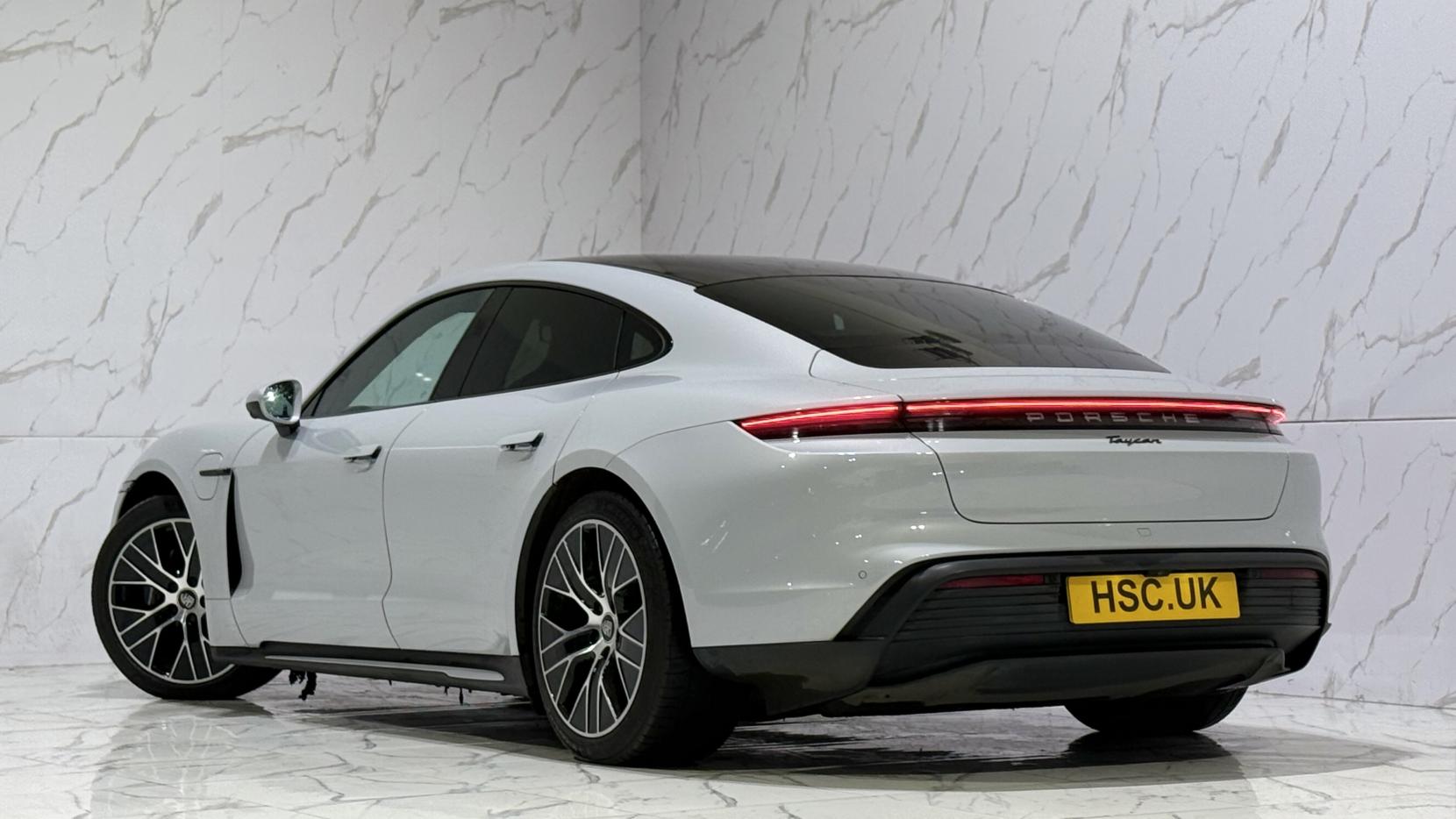 Porsche Taycan Performance Plus 93.4kWh Saloon 4dr Electric Auto RWD (11kW Charger) (476 ps)