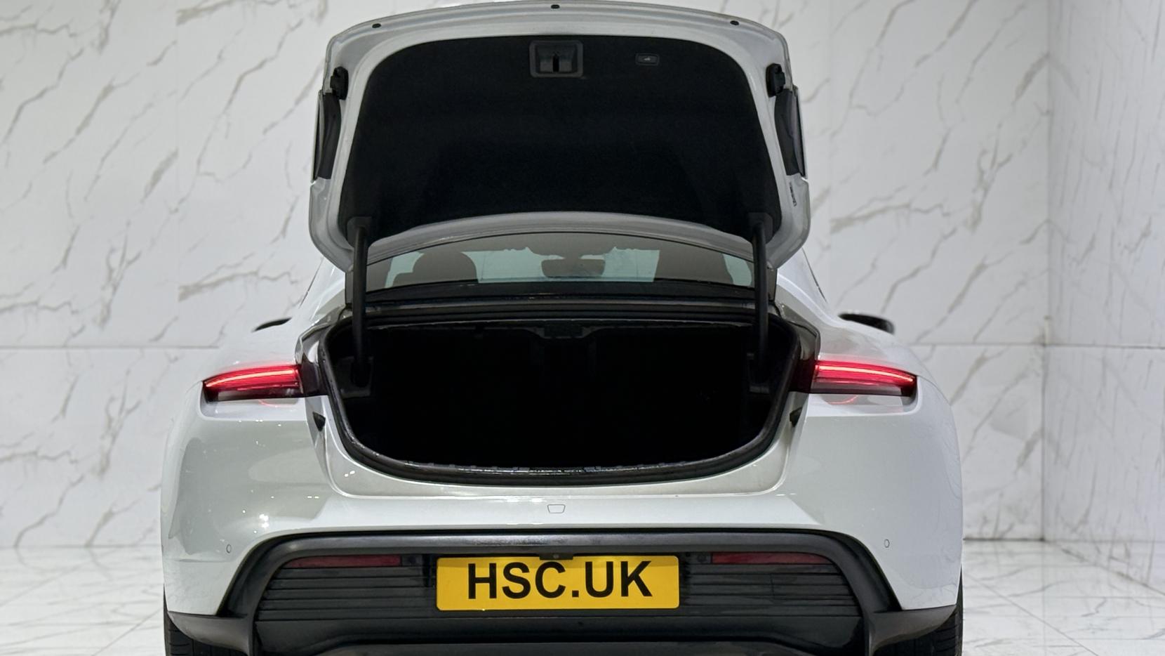 Porsche Taycan Performance Plus 93.4kWh Saloon 4dr Electric Auto RWD (11kW Charger) (476 ps)