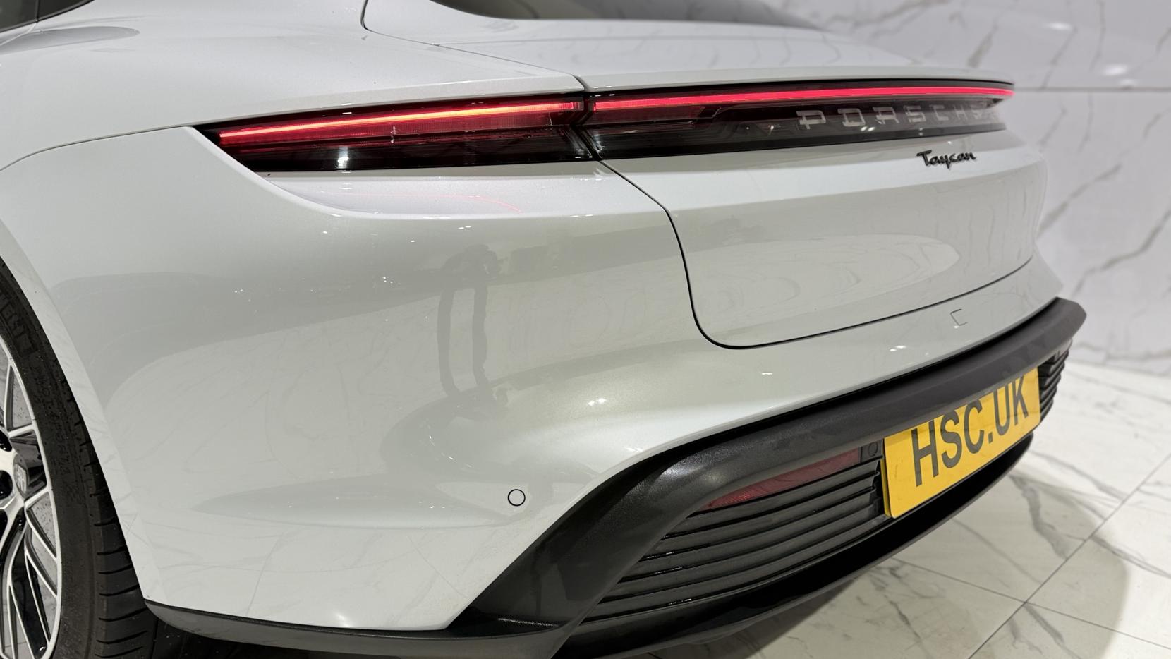 Porsche Taycan Performance Plus 93.4kWh Saloon 4dr Electric Auto RWD (11kW Charger) (476 ps)