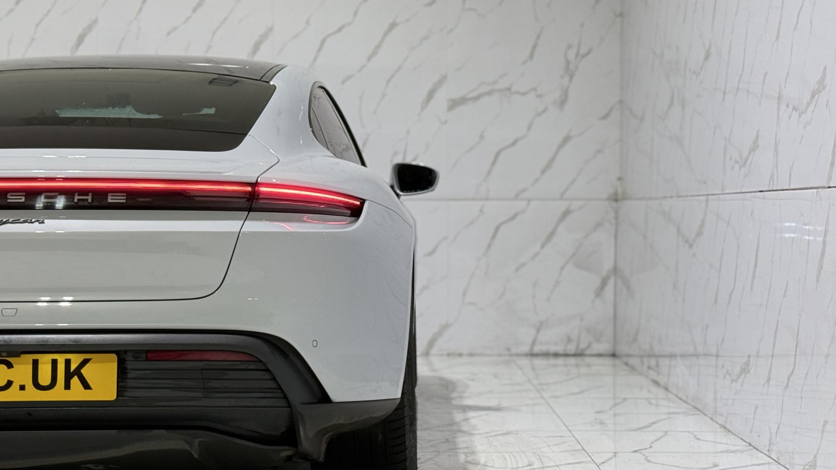 Porsche Taycan Performance Plus 93.4kWh Saloon 4dr Electric Auto RWD (11kW Charger) (476 ps)