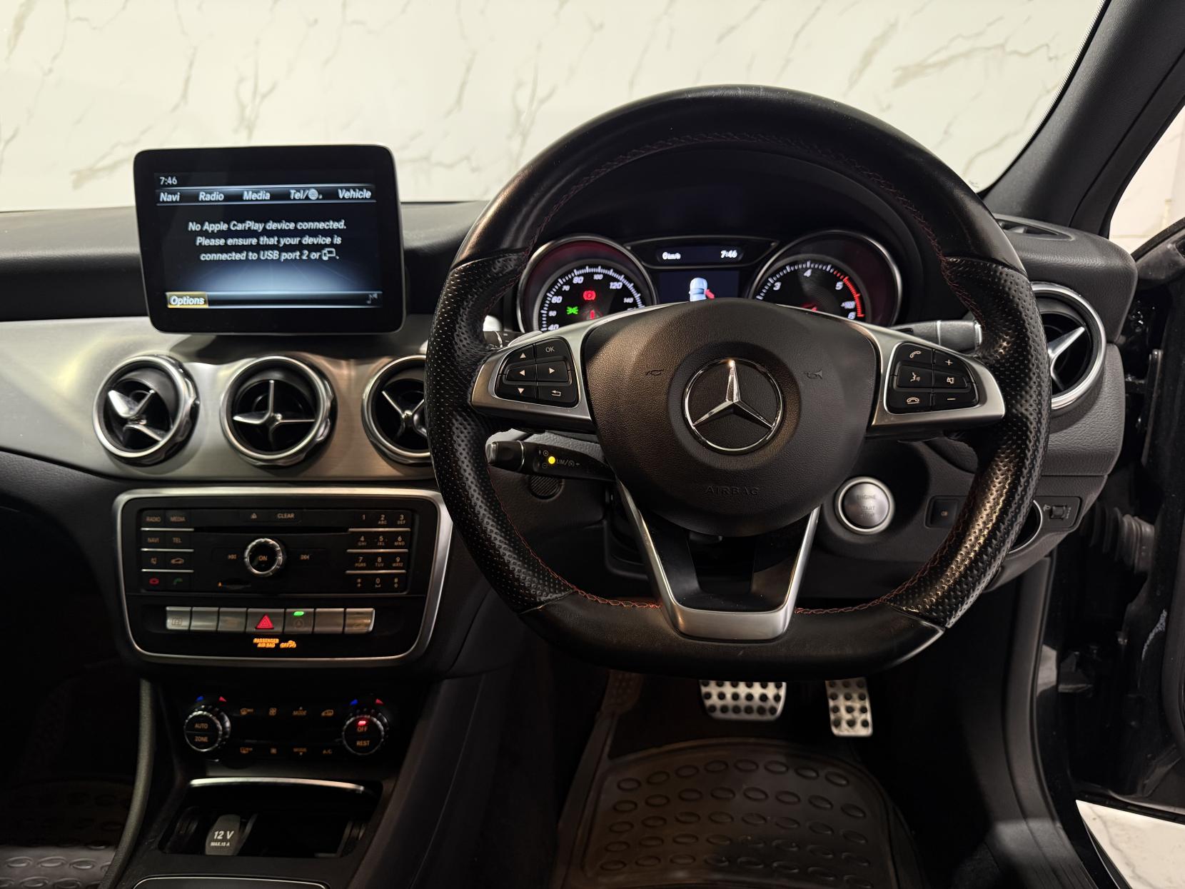 Mercedes-Benz GLA 2.1 GLA220d AMG Line SUV 5dr Diesel 7G-DCT 4MATIC Euro 6 (s/s) (177 ps)