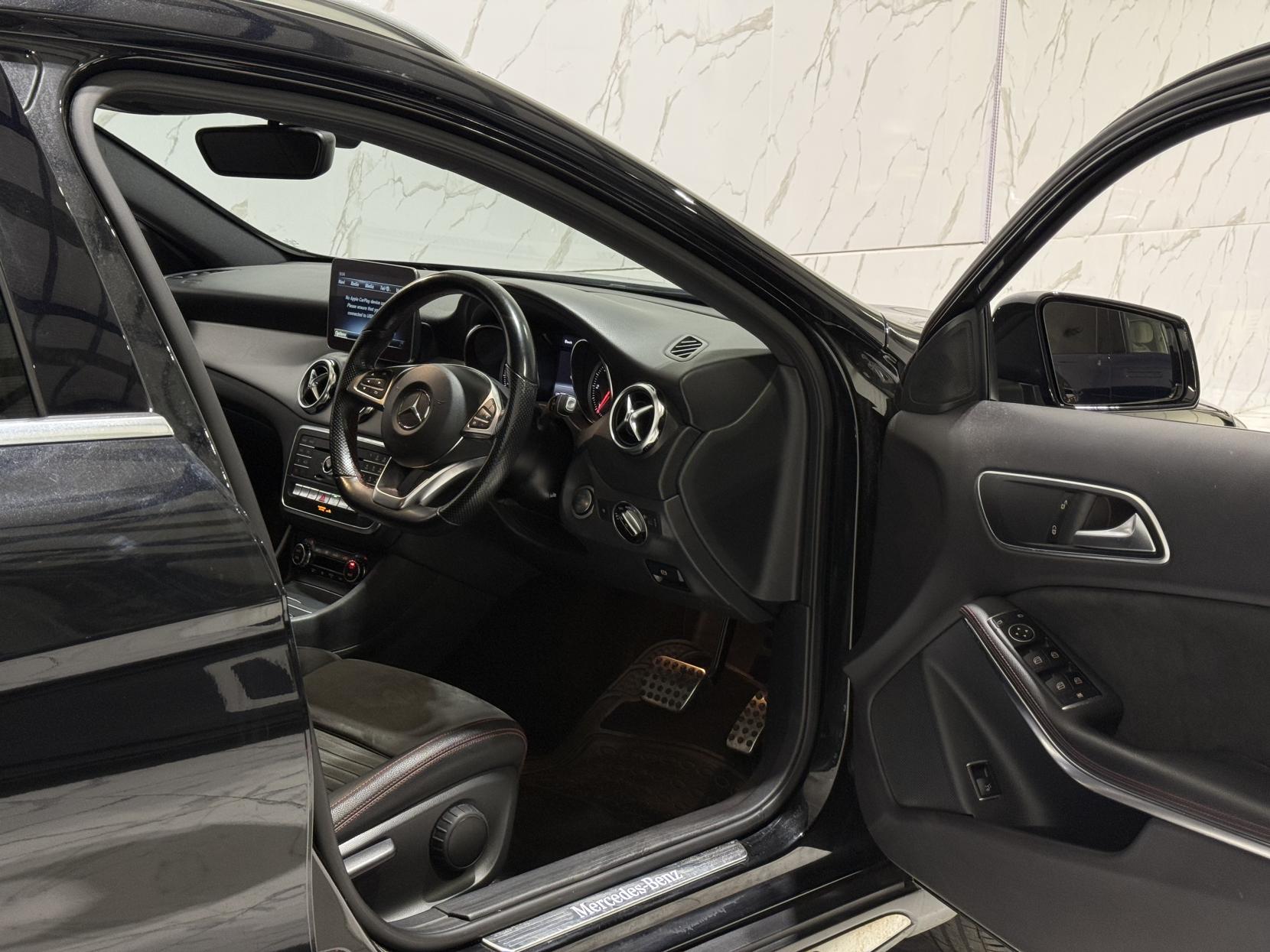 Mercedes-Benz GLA 2.1 GLA220d AMG Line SUV 5dr Diesel 7G-DCT 4MATIC Euro 6 (s/s) (177 ps)