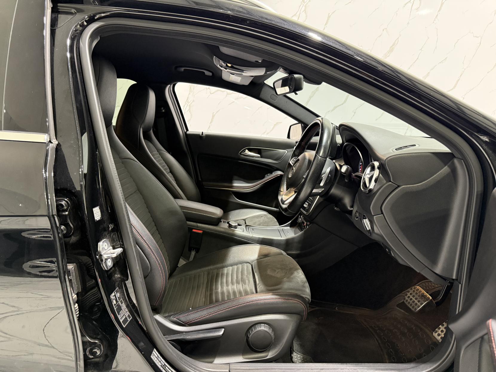 Mercedes-Benz GLA 2.1 GLA220d AMG Line SUV 5dr Diesel 7G-DCT 4MATIC Euro 6 (s/s) (177 ps)