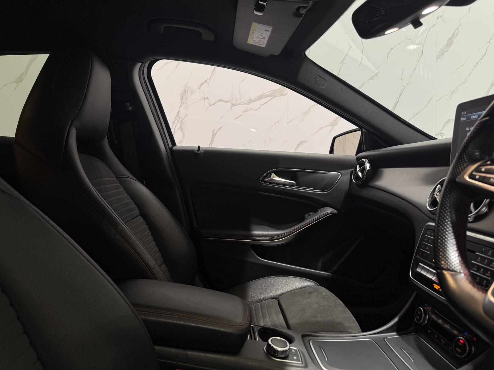 Mercedes-Benz GLA 2.1 GLA220d AMG Line SUV 5dr Diesel 7G-DCT 4MATIC Euro 6 (s/s) (177 ps)