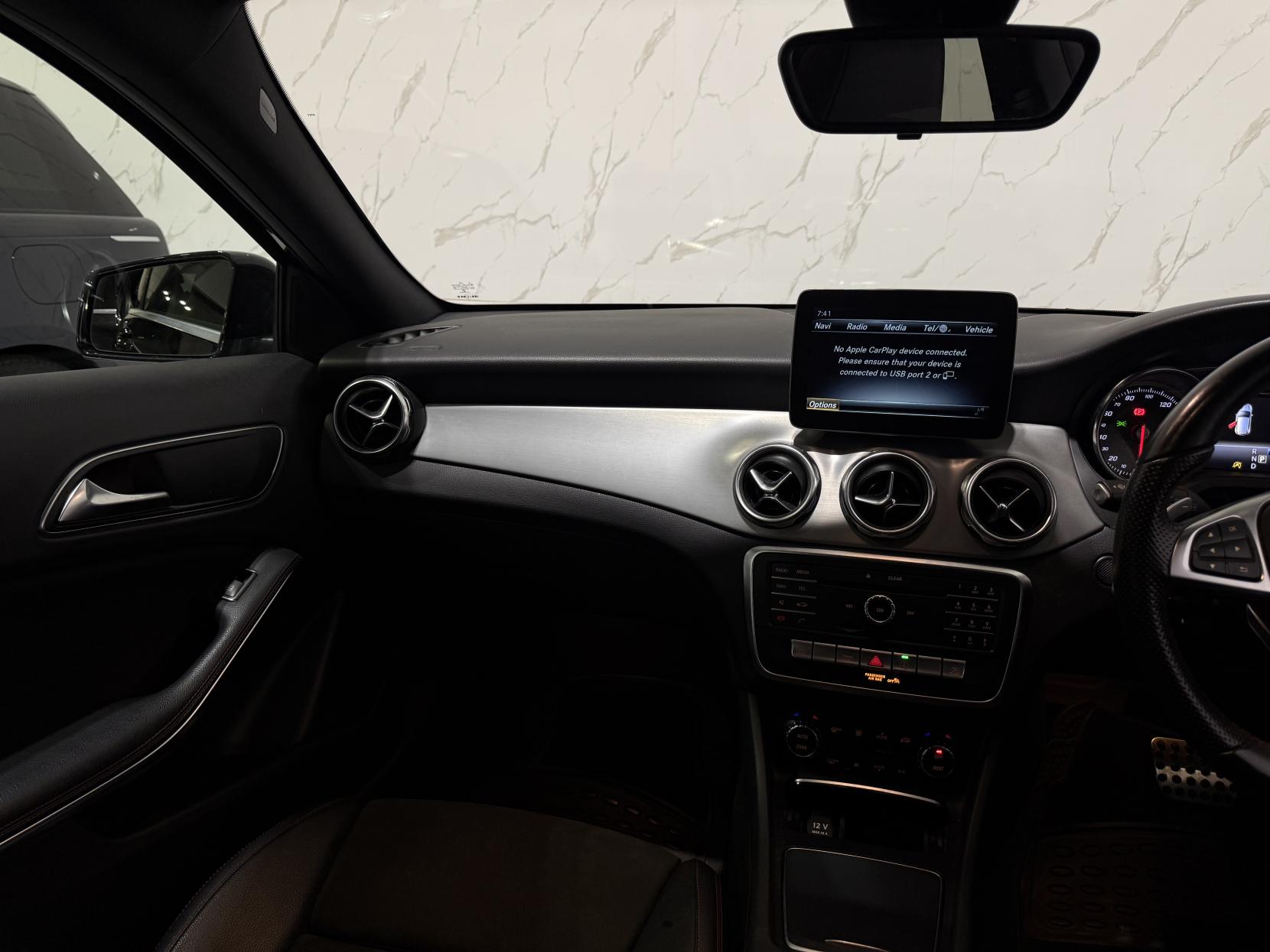 Mercedes-Benz GLA 2.1 GLA220d AMG Line SUV 5dr Diesel 7G-DCT 4MATIC Euro 6 (s/s) (177 ps)