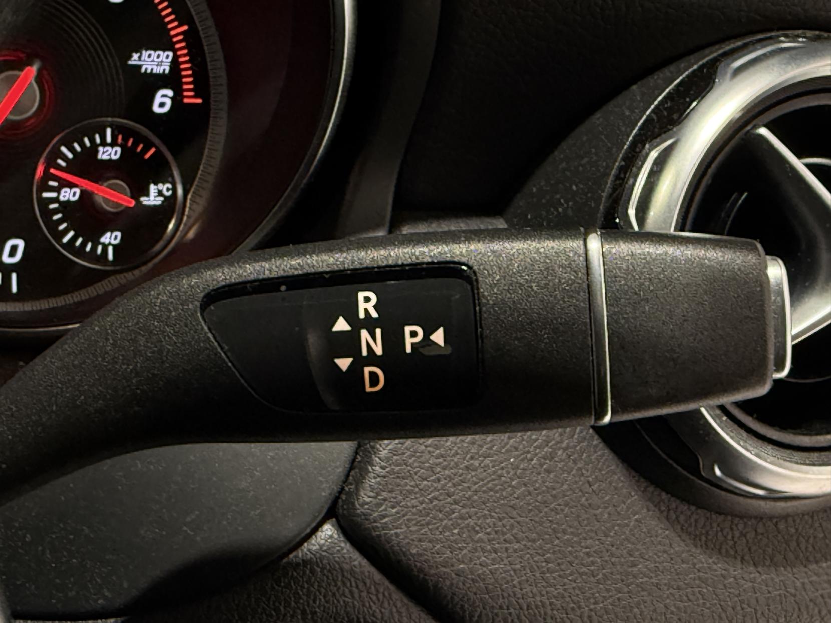 Mercedes-Benz GLA 2.1 GLA220d AMG Line SUV 5dr Diesel 7G-DCT 4MATIC Euro 6 (s/s) (177 ps)