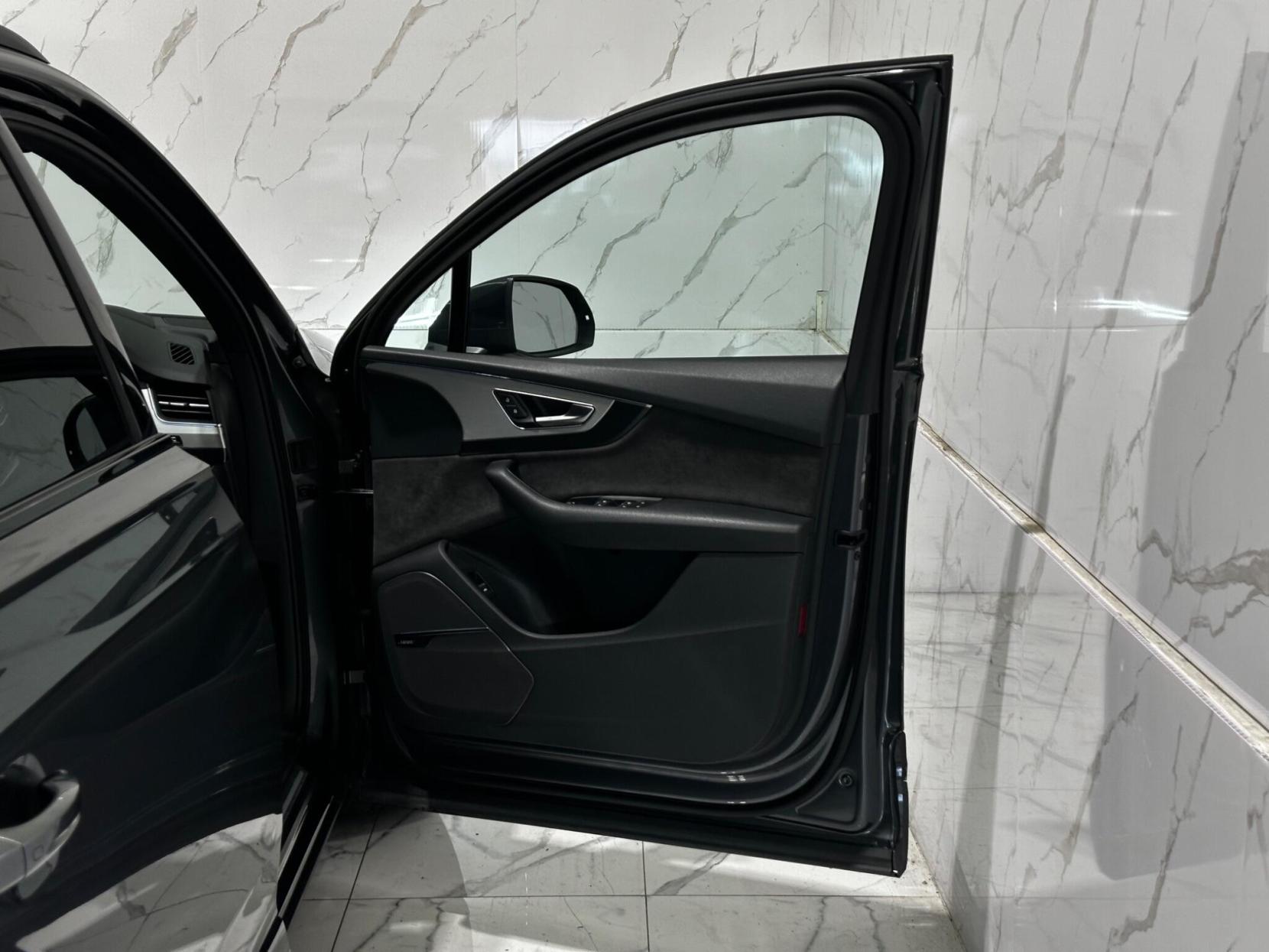 Audi SQ7 4.0 TDI V8 Tiptronic quattro Euro 6 (s/s) 5dr