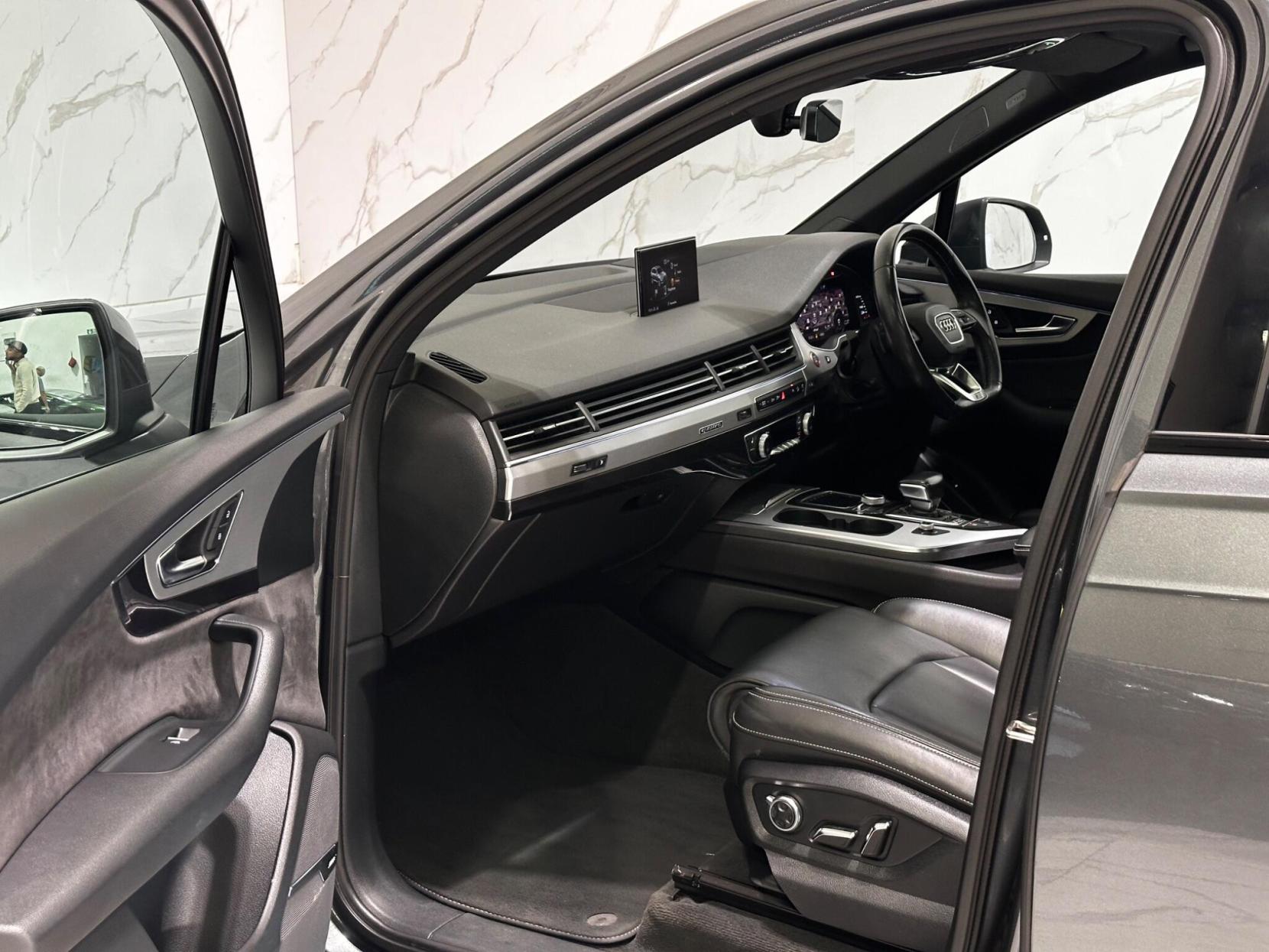 Audi SQ7 4.0 TDI V8 Tiptronic quattro Euro 6 (s/s) 5dr