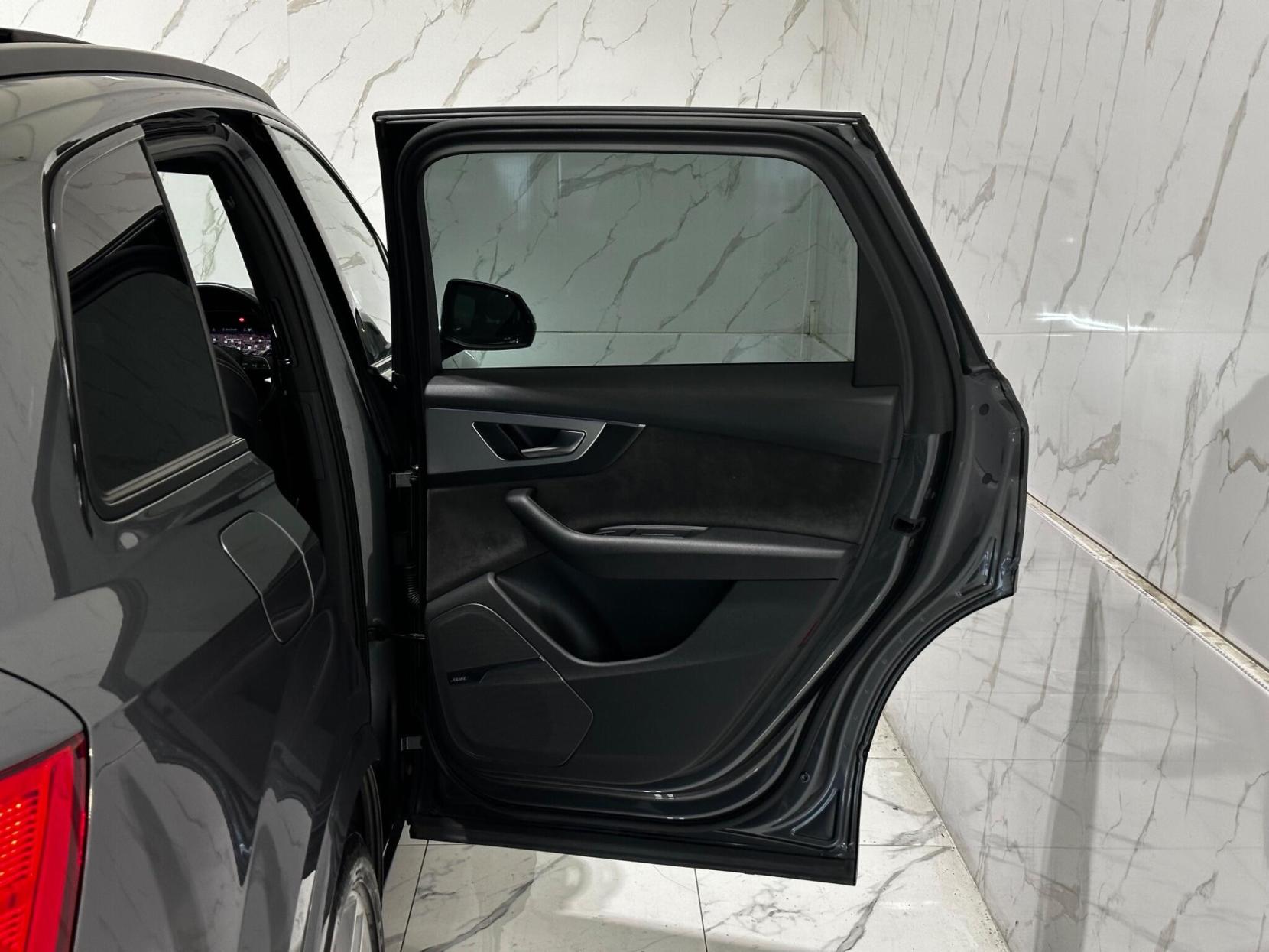 Audi SQ7 4.0 TDI V8 Tiptronic quattro Euro 6 (s/s) 5dr