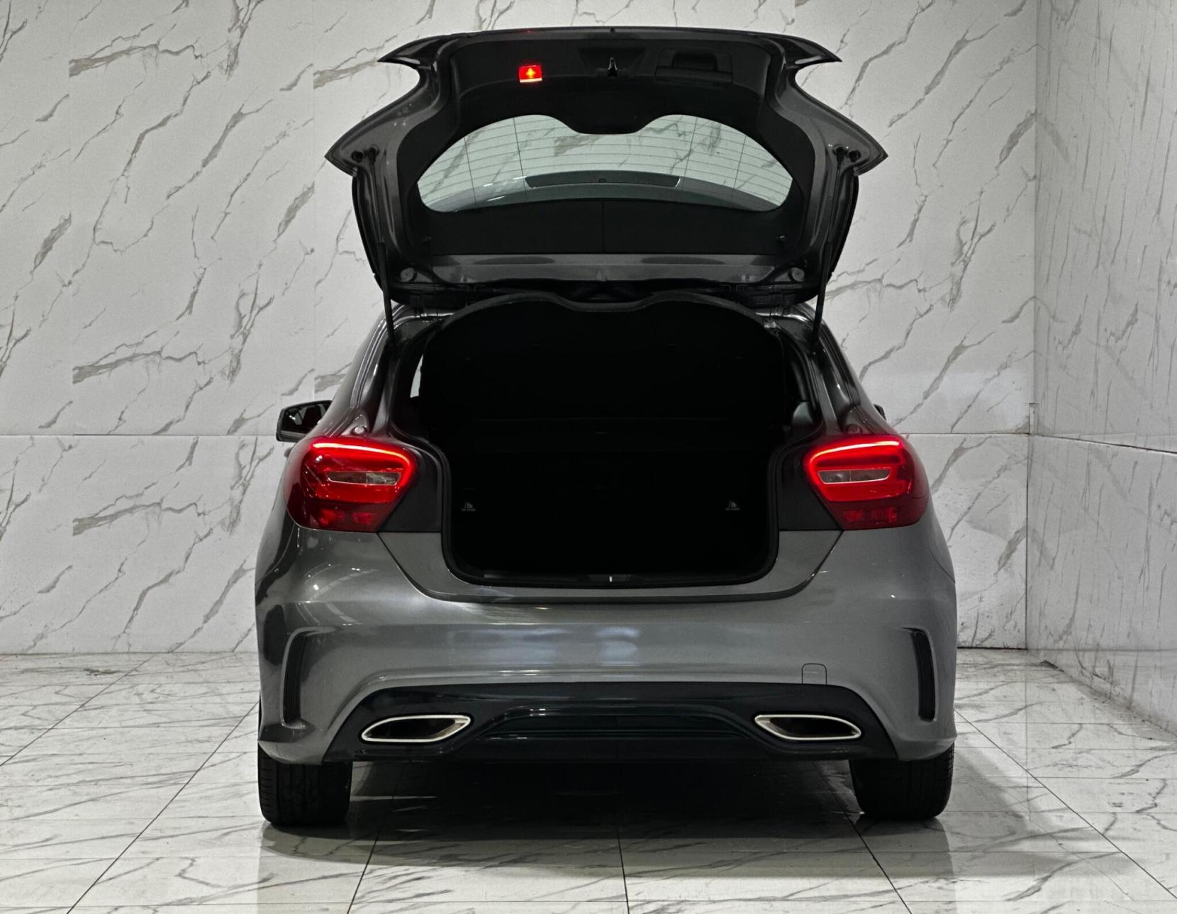 Mercedes-Benz A Class 1.5 A180d AMG Line 7G-DCT Euro 6 (s/s) 5dr