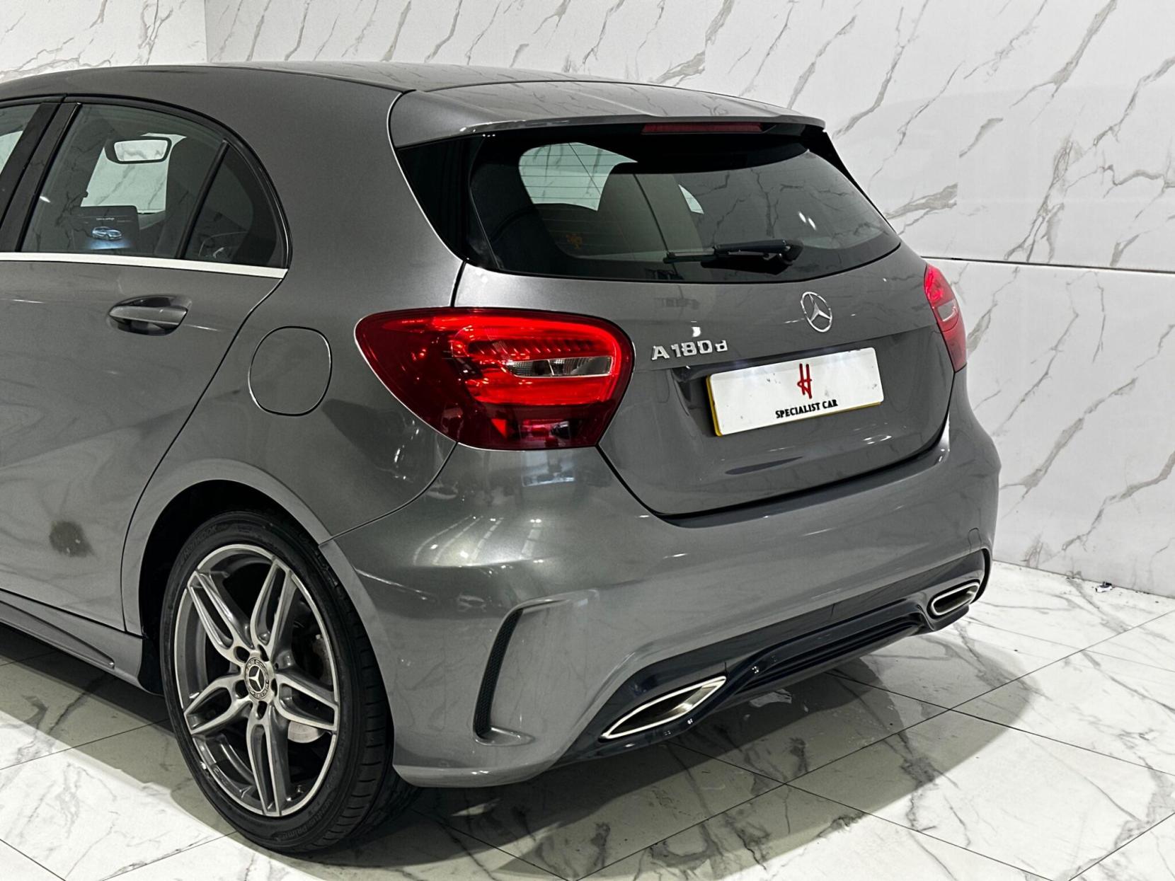 Mercedes-Benz A Class 1.5 A180d AMG Line 7G-DCT Euro 6 (s/s) 5dr