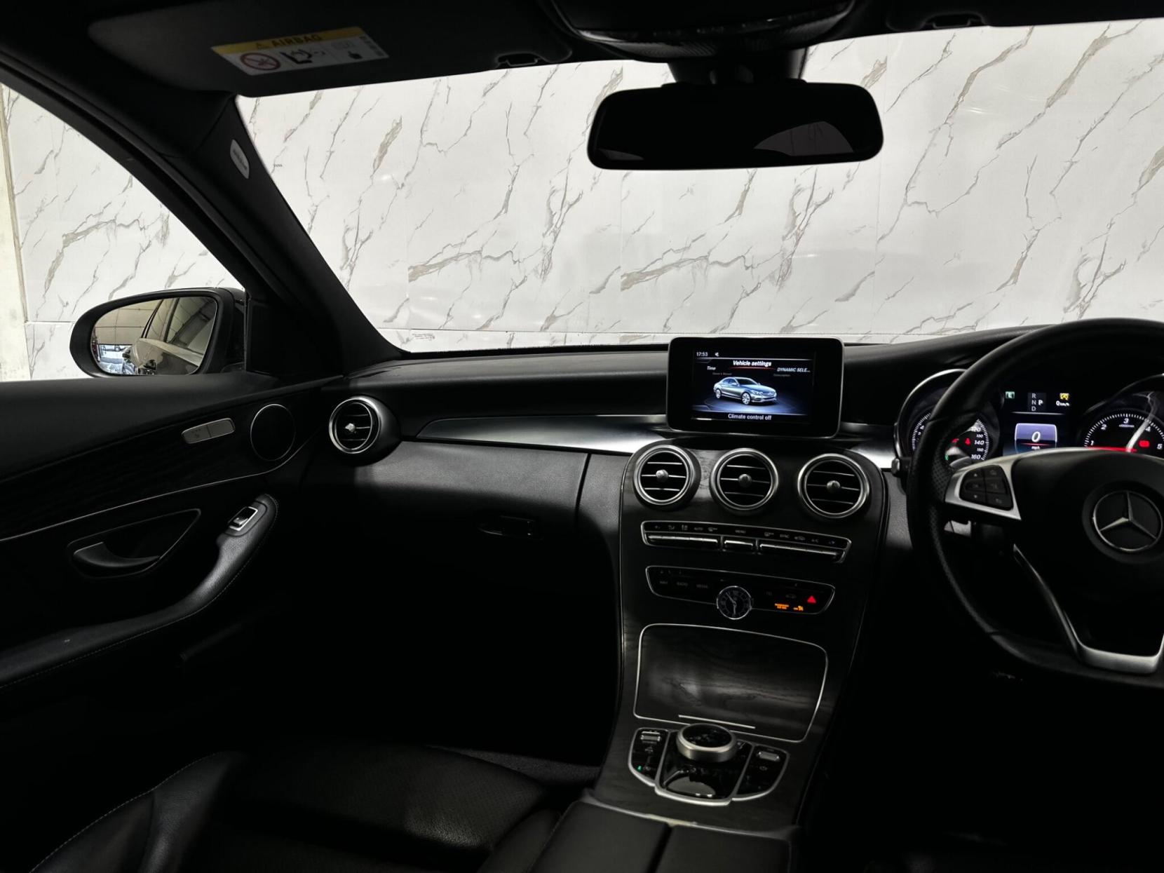 Mercedes-Benz C Class 2.1 C220d AMG Line G-Tronic+ Euro 6 (s/s) 4dr