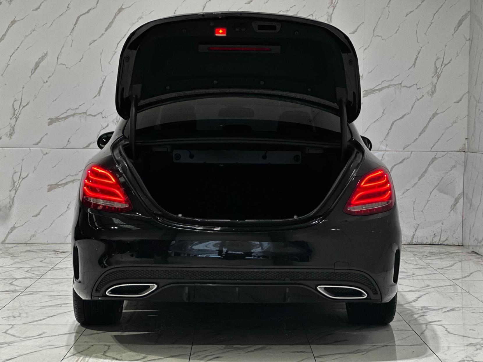 Mercedes-Benz C Class 2.1 C220d AMG Line G-Tronic+ Euro 6 (s/s) 4dr