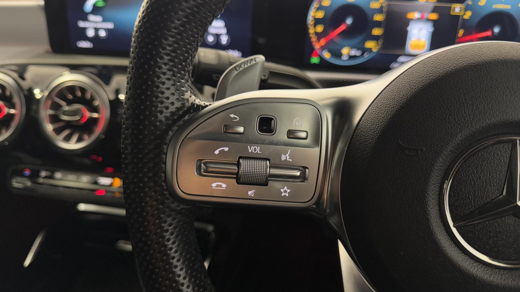 Mercedes-Benz A Class 2.0 A35 AMG (Premium Plus) Hatchback 5dr Petrol 7G-DCT 4MATIC Euro 6 (s/s) (306 ps)