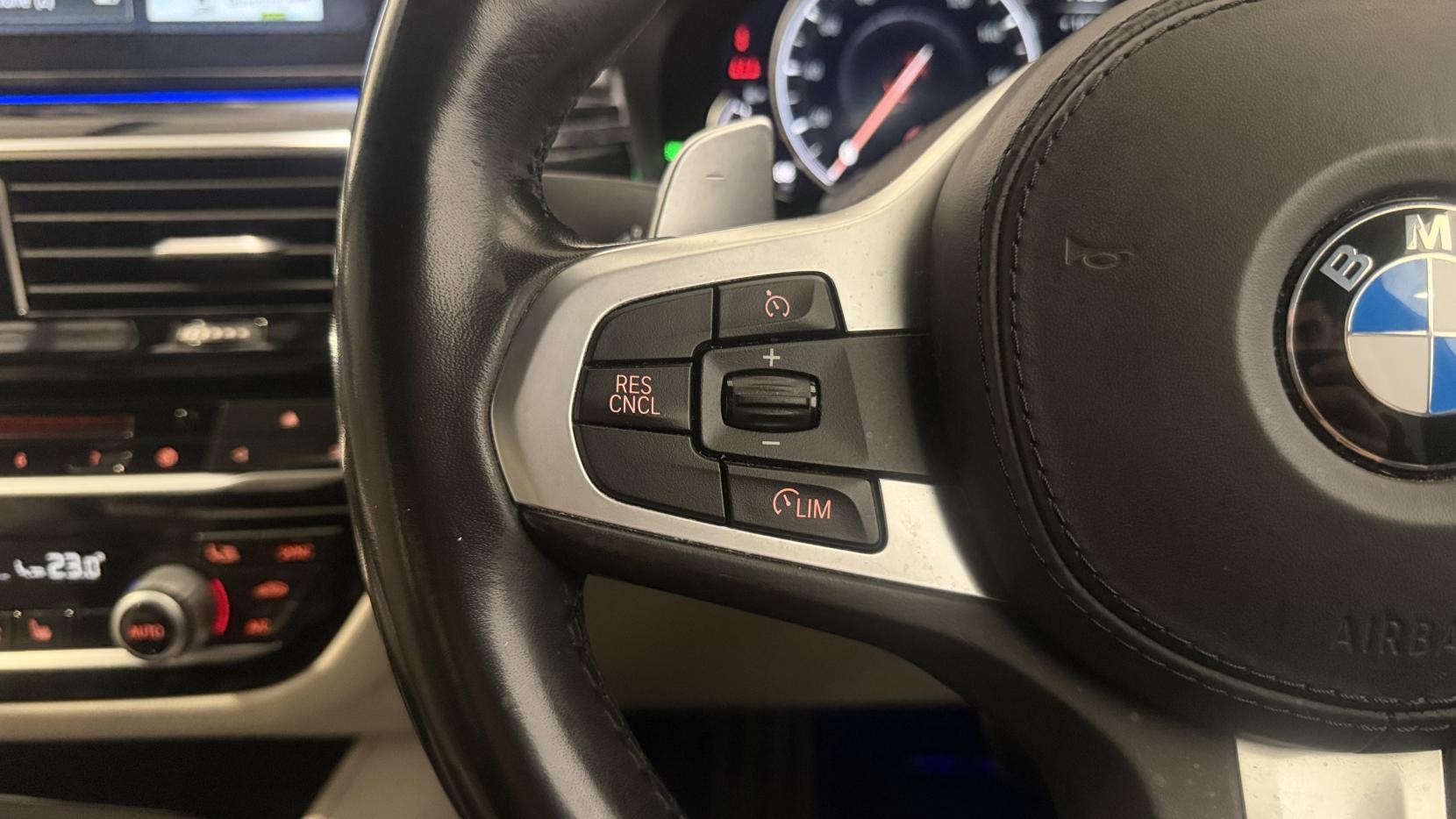 BMW 5 Series 3.0 540i GPF M Sport Saloon 4dr Petrol Auto xDrive Euro 6 (s/s) (340 ps)