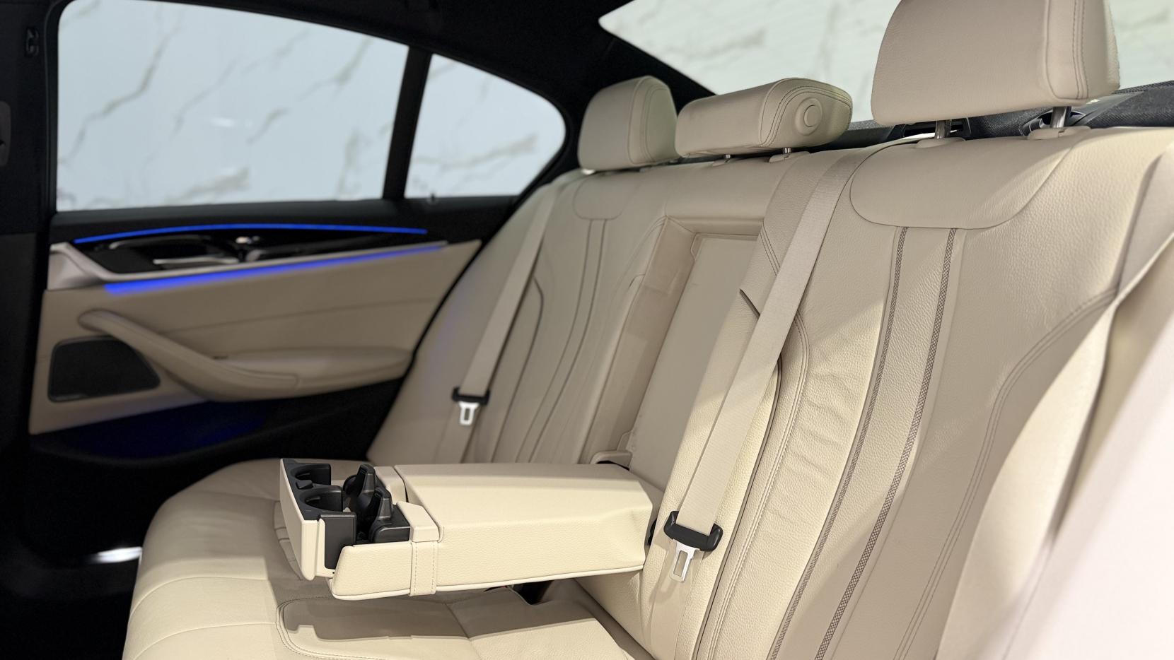 BMW 5 Series 3.0 540i GPF M Sport Saloon 4dr Petrol Auto xDrive Euro 6 (s/s) (340 ps)