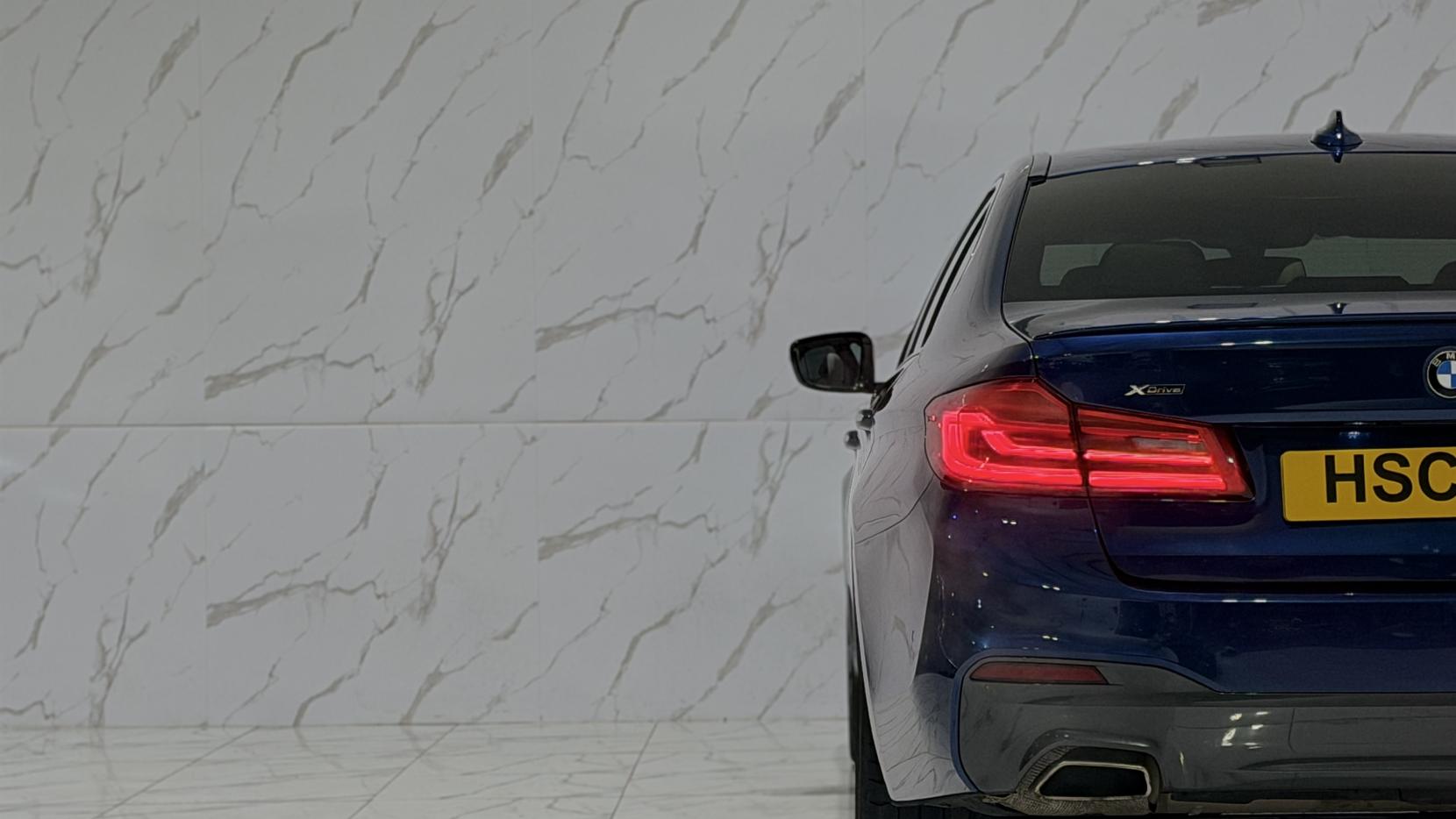 BMW 5 Series 3.0 540i GPF M Sport Saloon 4dr Petrol Auto xDrive Euro 6 (s/s) (340 ps)