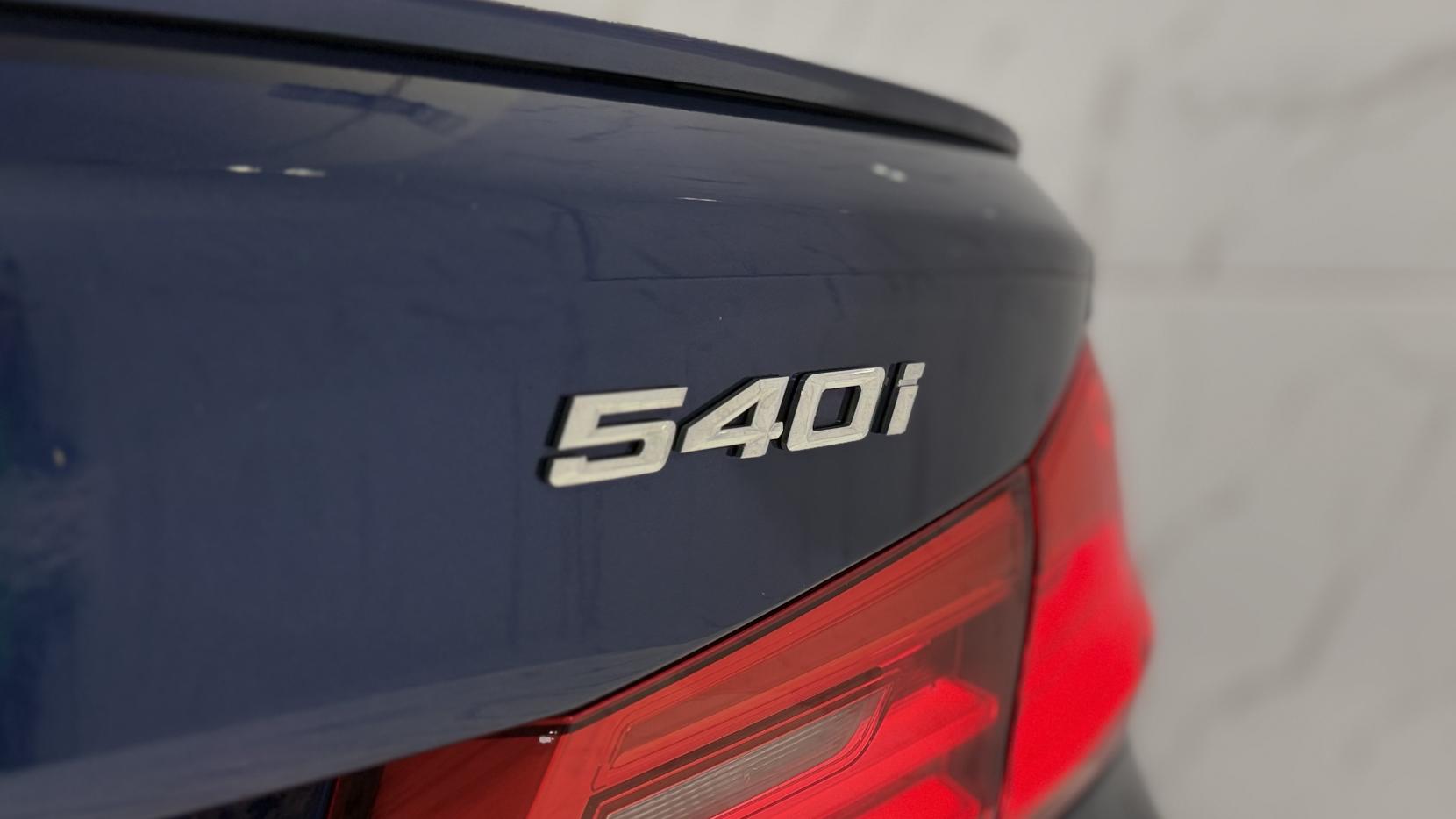 BMW 5 Series 3.0 540i GPF M Sport Saloon 4dr Petrol Auto xDrive Euro 6 (s/s) (340 ps)