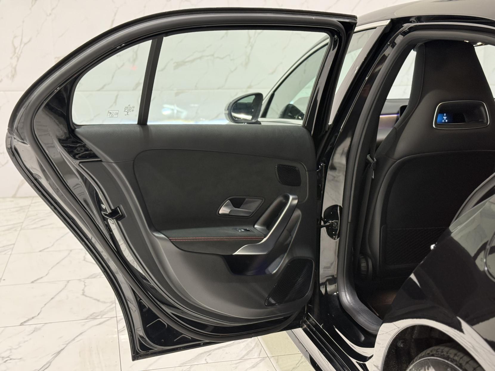 Mercedes-Benz A Class 1.3 A180 AMG Line (Premium) Hatchback 5dr Petrol 7G-DCT Euro 6 (s/s) (136 ps)