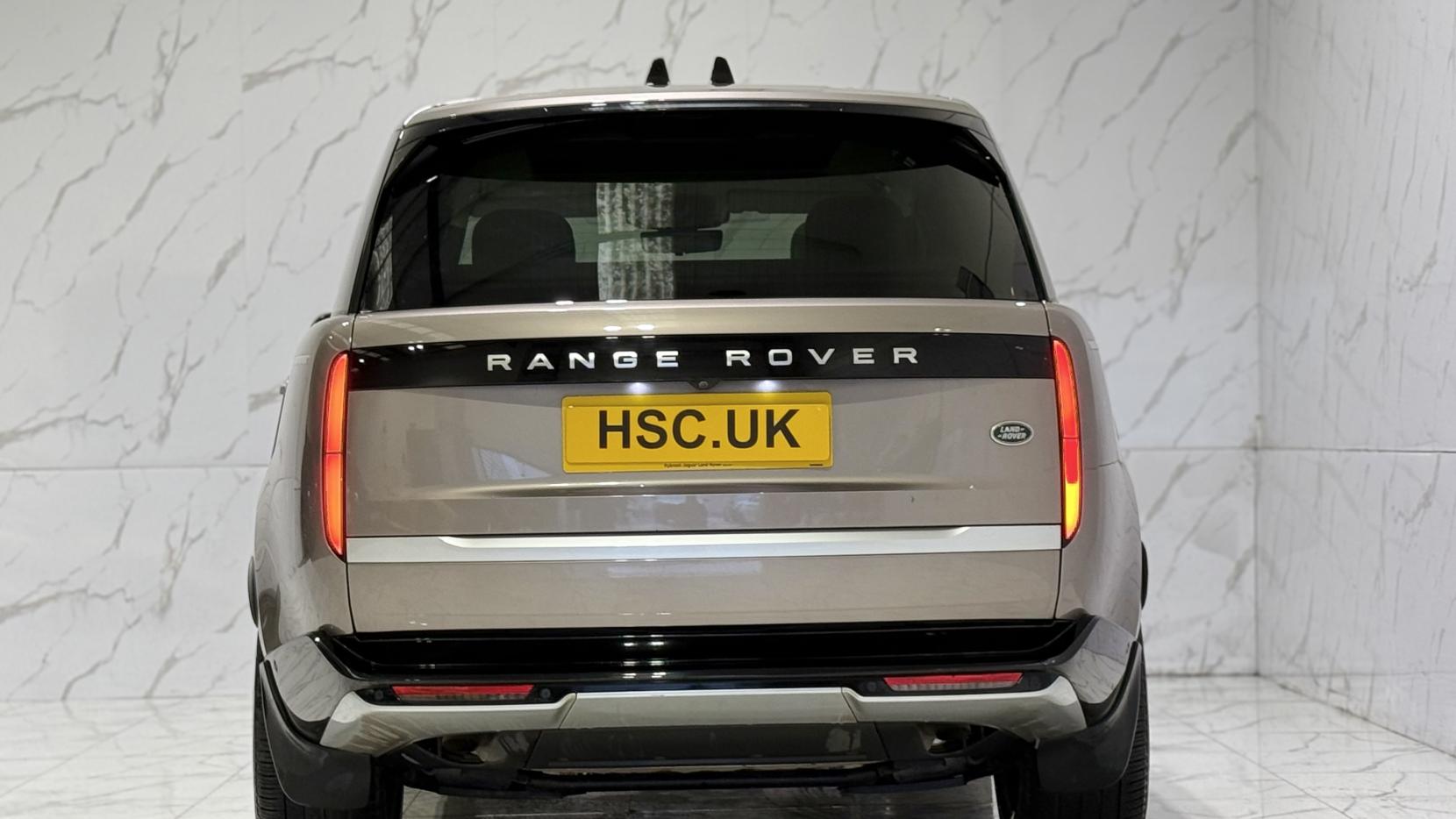 Land Rover Range Rover 3.0 P440e 38.2kWh First Edition SUV 5dr Petrol Plug-in Hybrid Auto 4WD Euro 6 (s/s) (LWB) (440 ps)