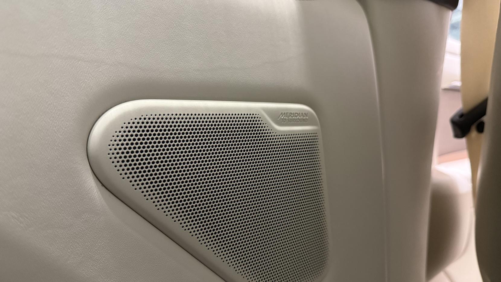 Land Rover Range Rover 3.0 P440e 38.2kWh First Edition SUV 5dr Petrol Plug-in Hybrid Auto 4WD Euro 6 (s/s) (LWB) (440 ps)