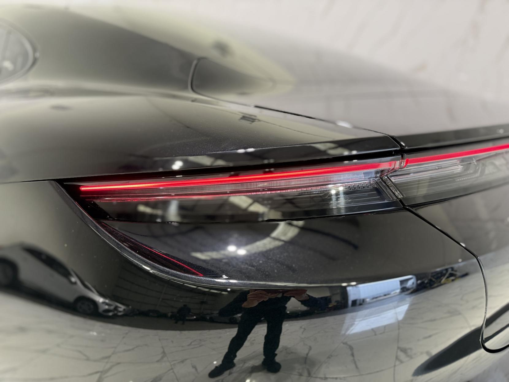 Porsche Taycan Performance Plus 93.4kWh Saloon 4dr Electric Auto RWD (11kW Charger) (476 ps)