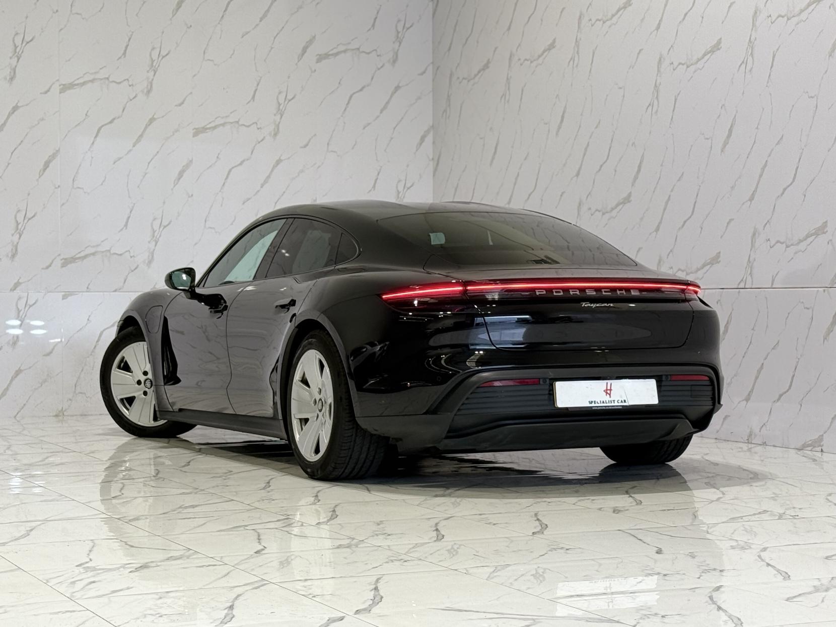Porsche Taycan Performance Plus 93.4kWh Saloon 4dr Electric Auto RWD (11kW Charger) (476 ps)