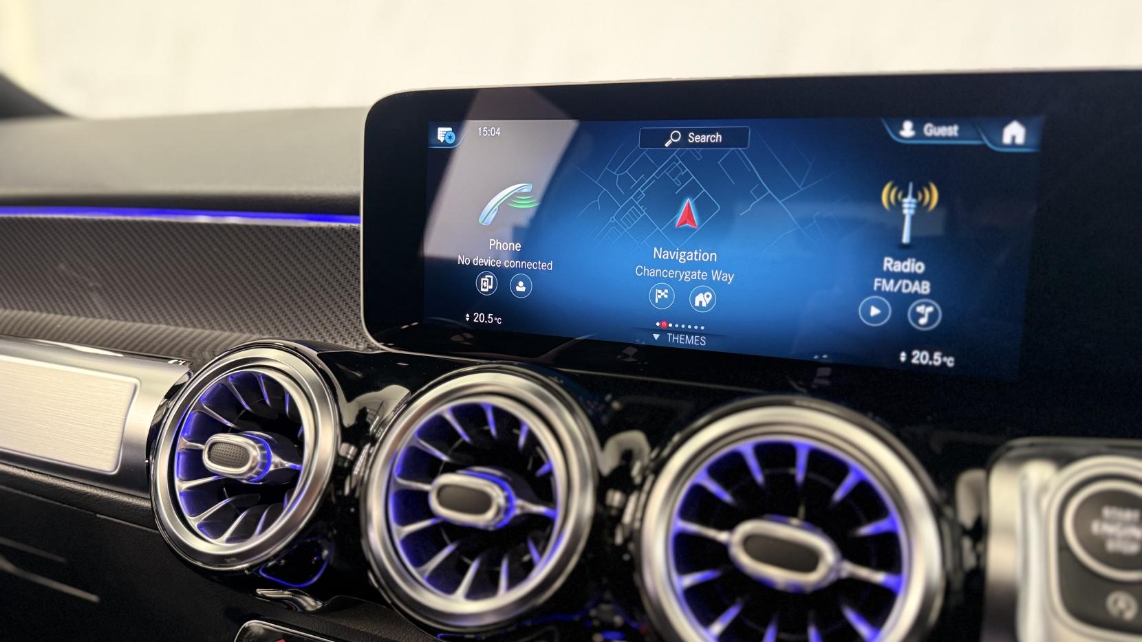 Mercedes-Benz GLB 1.3 GLB200 AMG Line (Premium Plus 2) 7G-DCT Euro 6 (s/s) 5dr