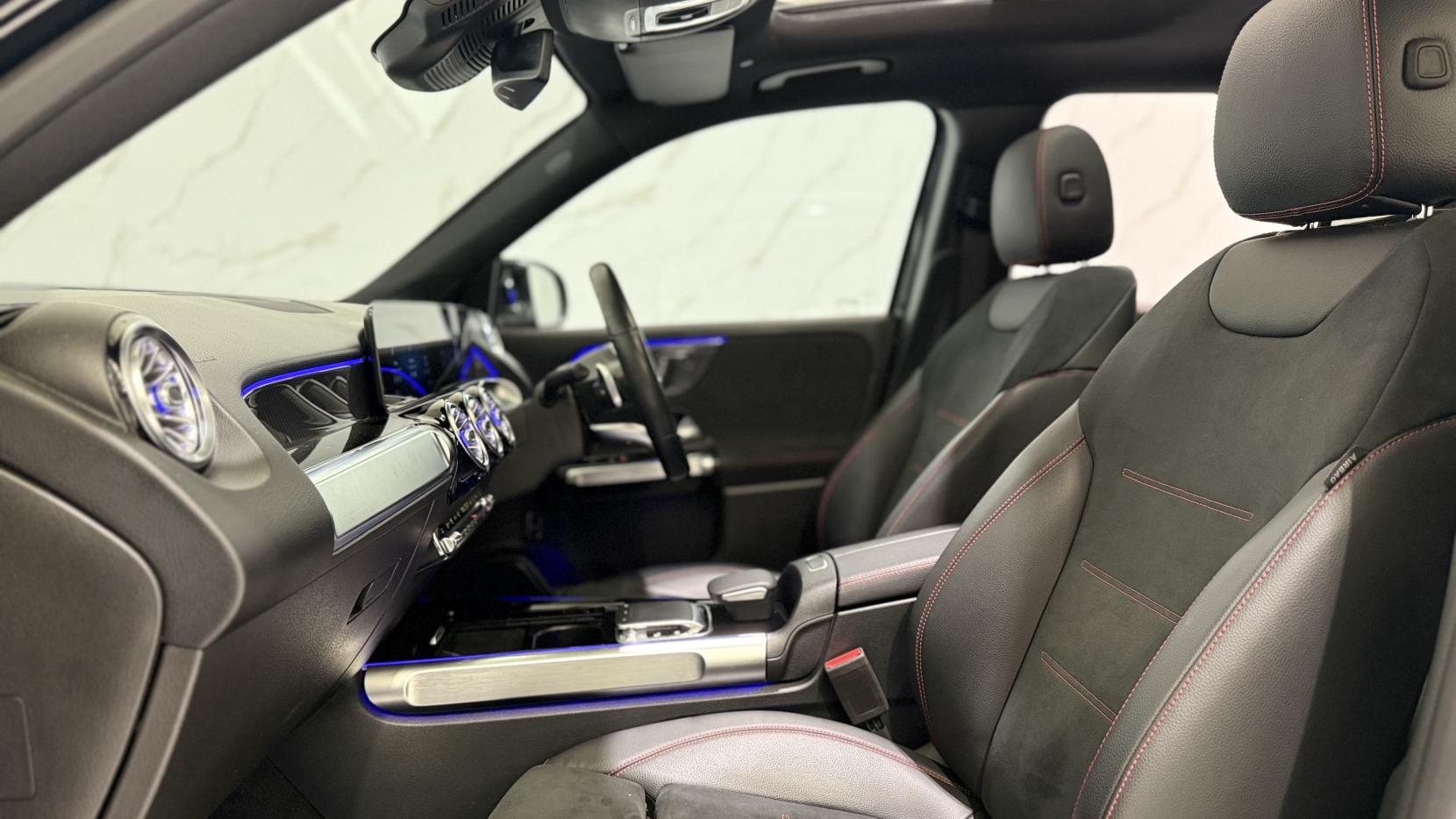 Mercedes-Benz GLB 1.3 GLB200 AMG Line (Premium Plus 2) 7G-DCT Euro 6 (s/s) 5dr