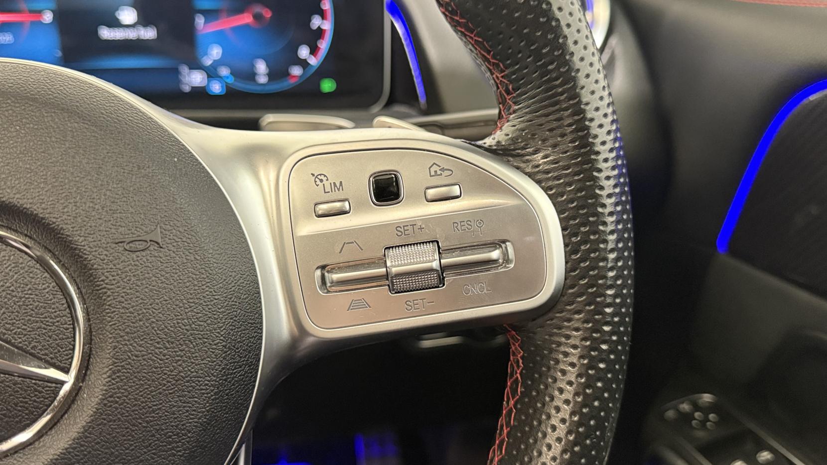 Mercedes-Benz GLB 1.3 GLB200 AMG Line (Premium Plus 2) 7G-DCT Euro 6 (s/s) 5dr