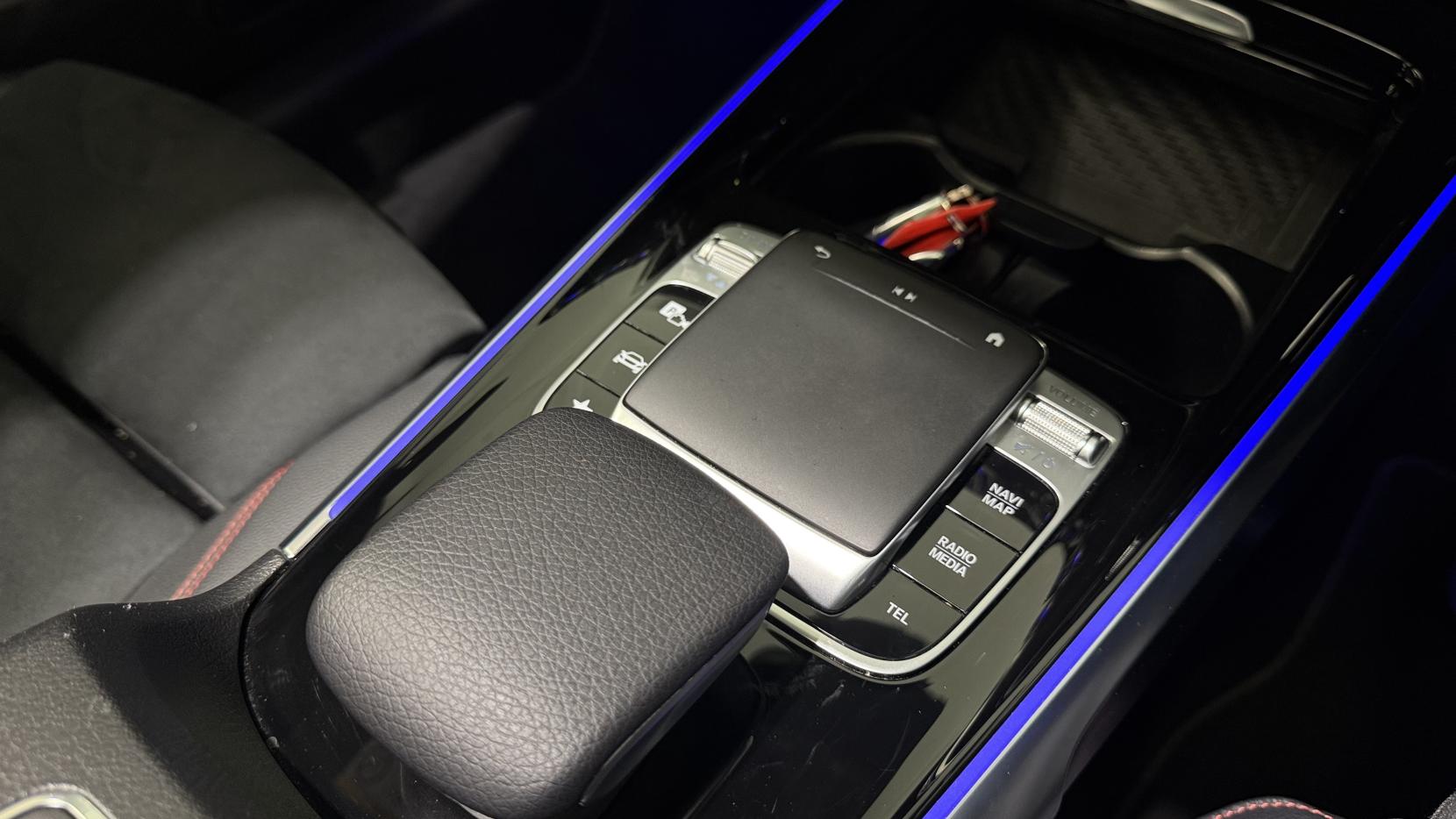 Mercedes-Benz GLB 1.3 GLB200 AMG Line (Premium Plus 2) 7G-DCT Euro 6 (s/s) 5dr