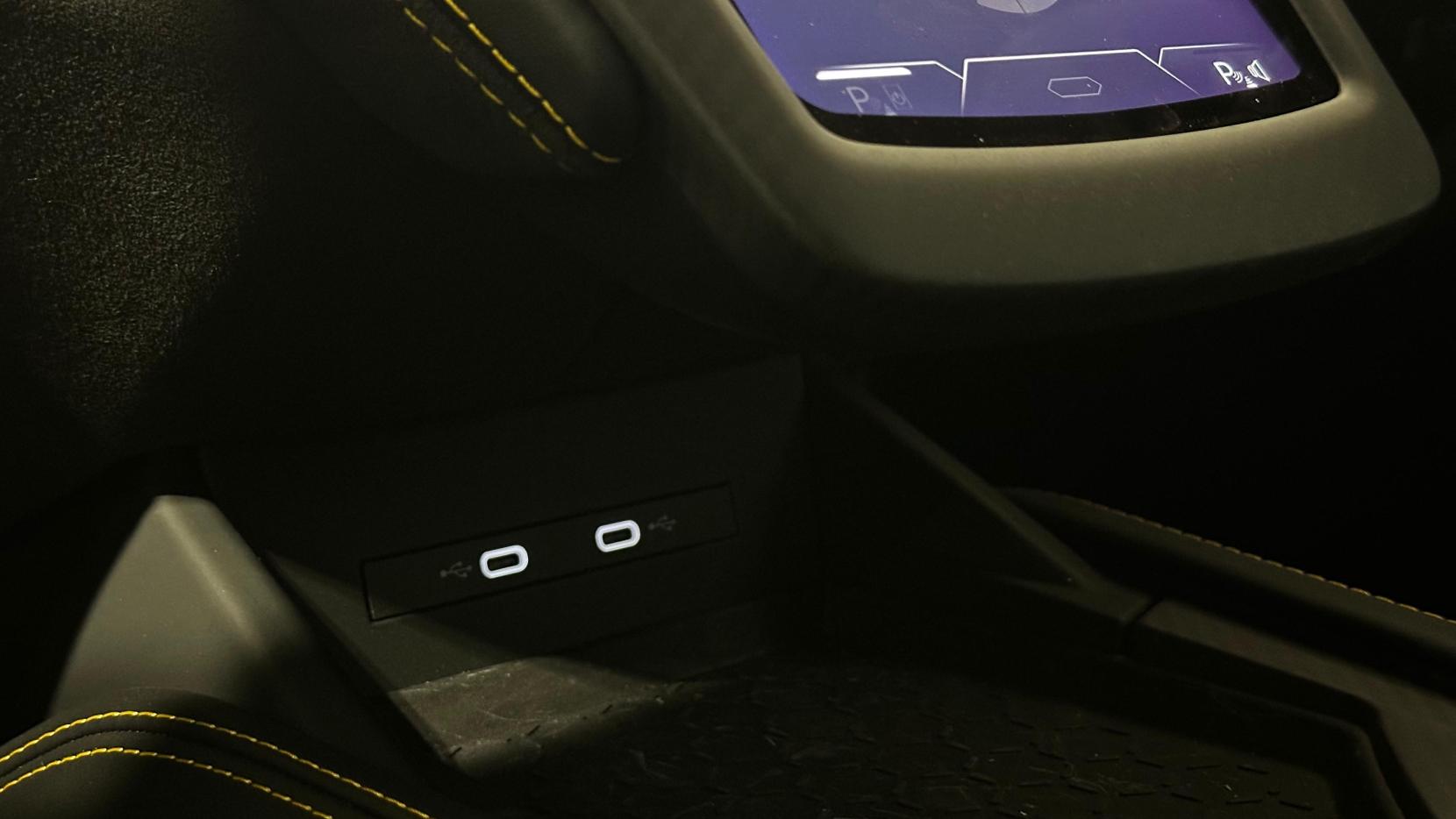 Lamborghini Revuelto 6.5 V12 HPEV 3.8kWh Coupe 2dr Petrol Plug-in Hybrid AMT 4WD Euro 6 (1015 ps)