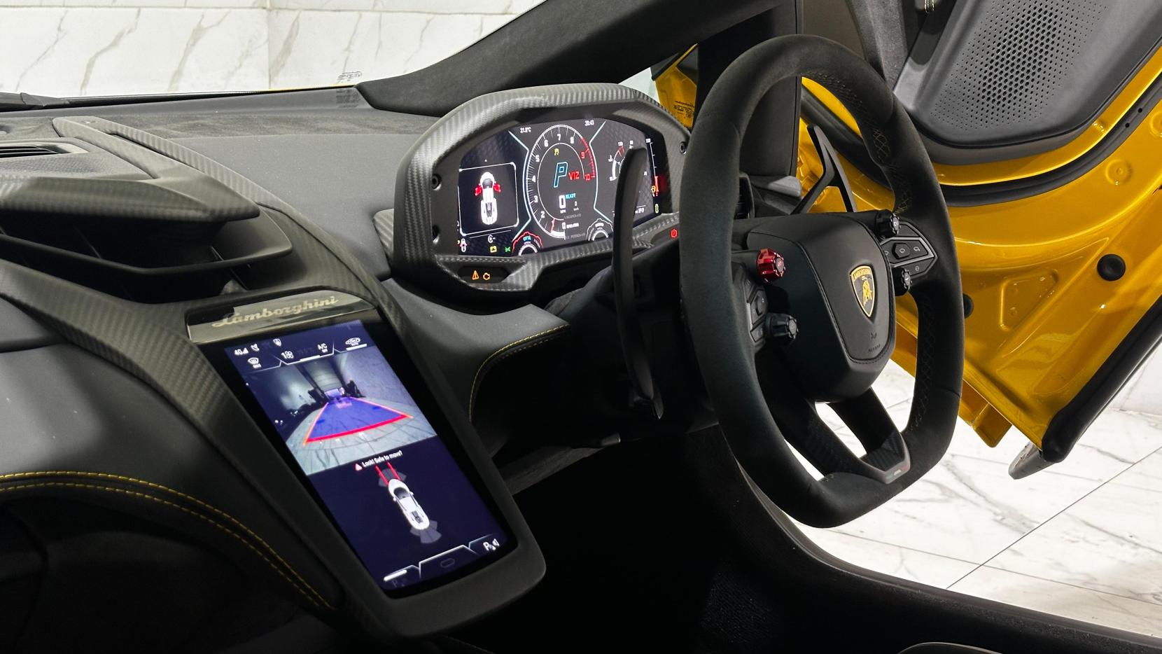 Lamborghini Revuelto 6.5 V12 HPEV 3.8kWh Coupe 2dr Petrol Plug-in Hybrid AMT 4WD Euro 6 (1015 ps)