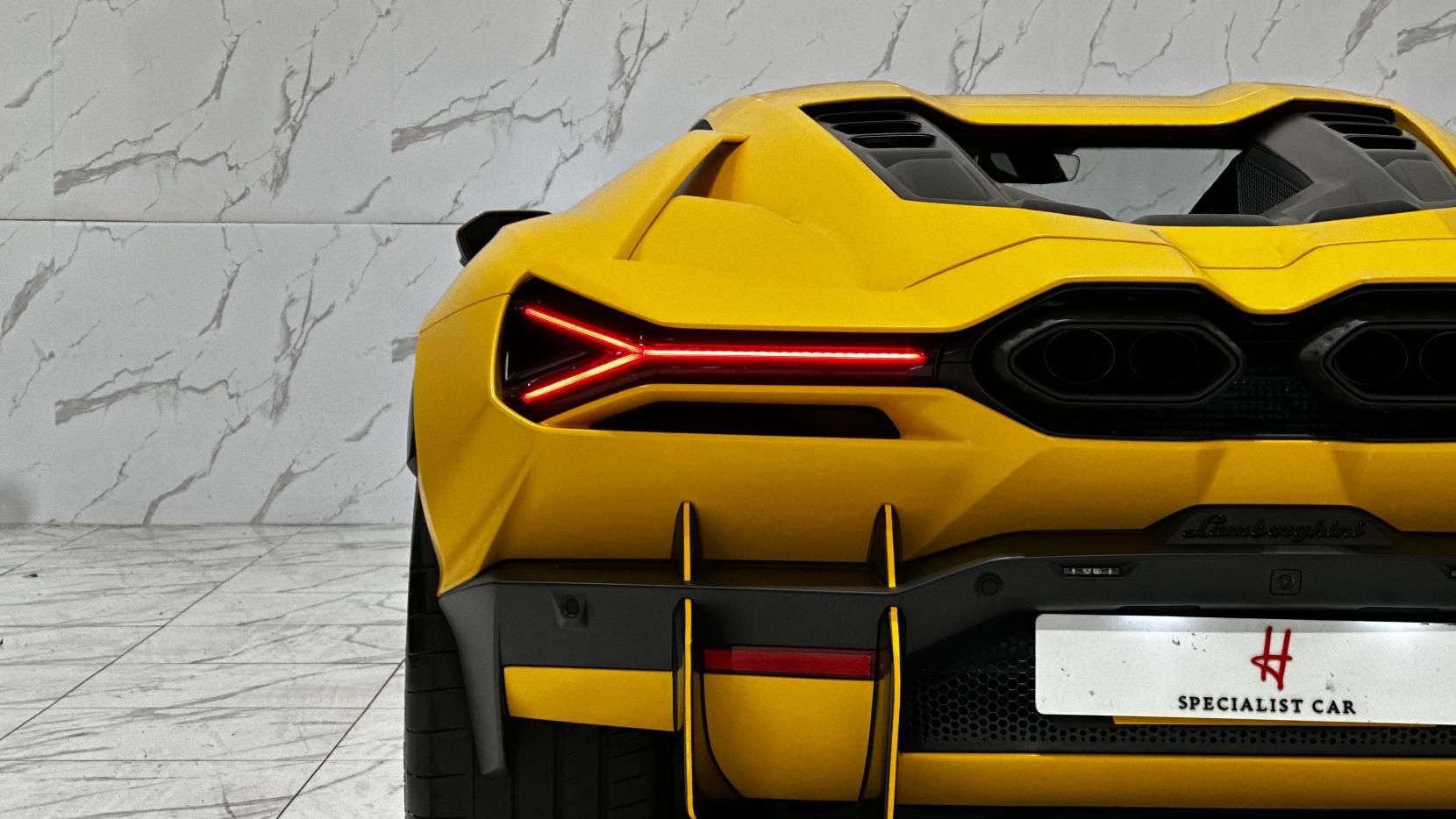 Lamborghini Revuelto 6.5 V12 HPEV 3.8kWh Coupe 2dr Petrol Plug-in Hybrid AMT 4WD Euro 6 (1015 ps)