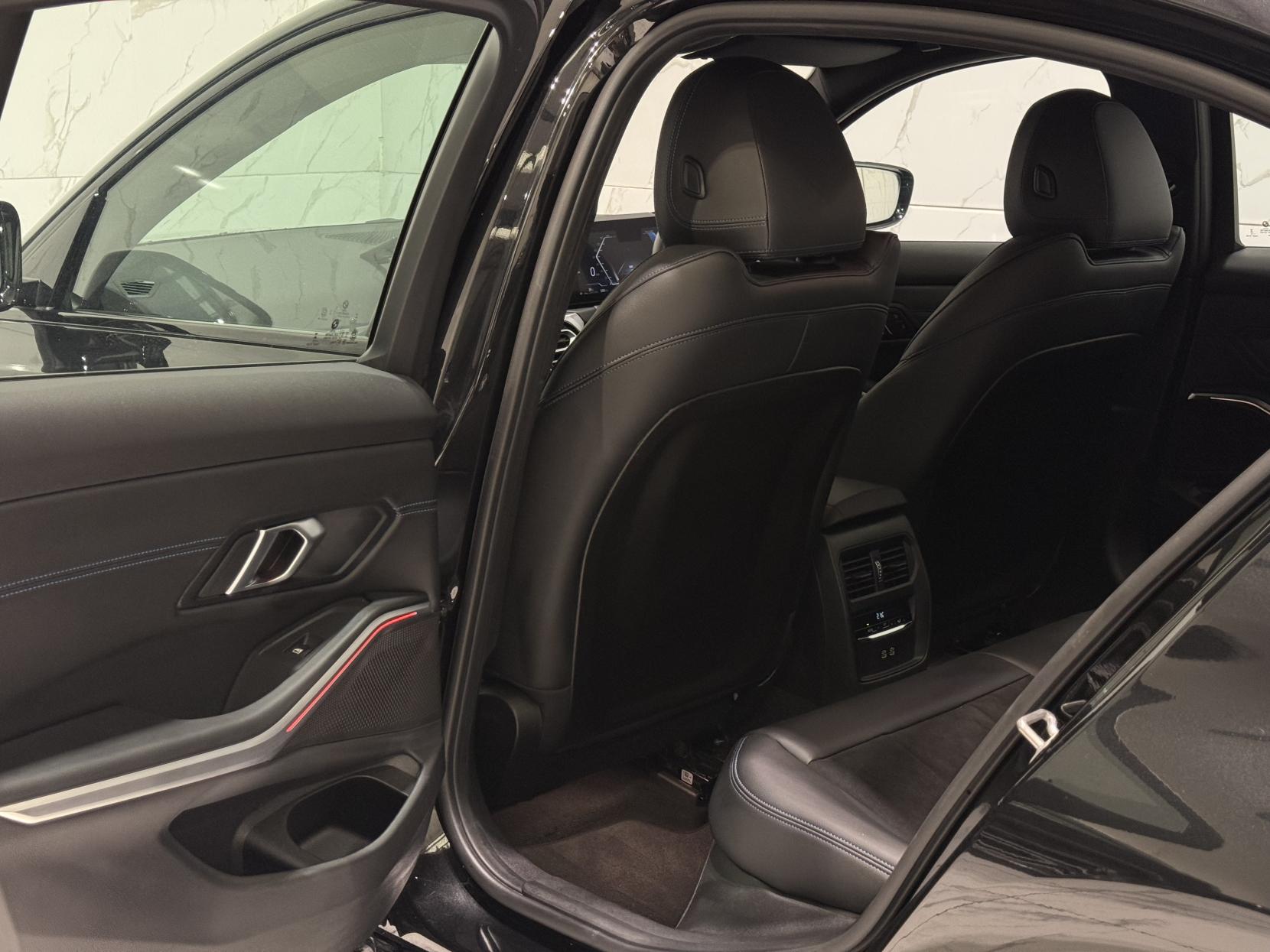 BMW 3 Series 2.0 320d MHT M Sport Saloon 4dr Diesel Hybrid Auto Euro 6 (s/s) (190 ps)