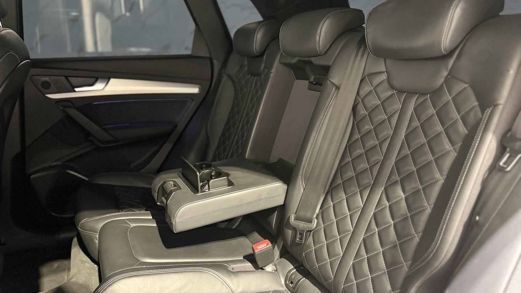 Audi Q5 2.0 TDI S line SUV 5dr Diesel S Tronic quattro Euro 6 (s/s) (190 ps)