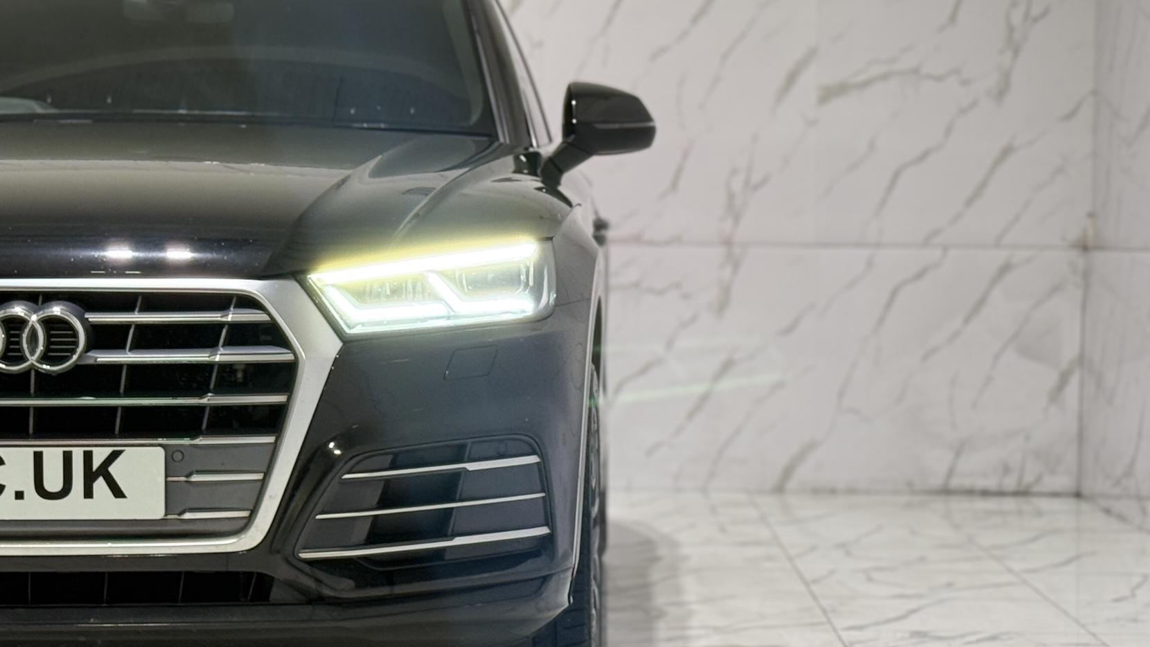 Audi Q5 2.0 TDI S line SUV 5dr Diesel S Tronic quattro Euro 6 (s/s) (190 ps)