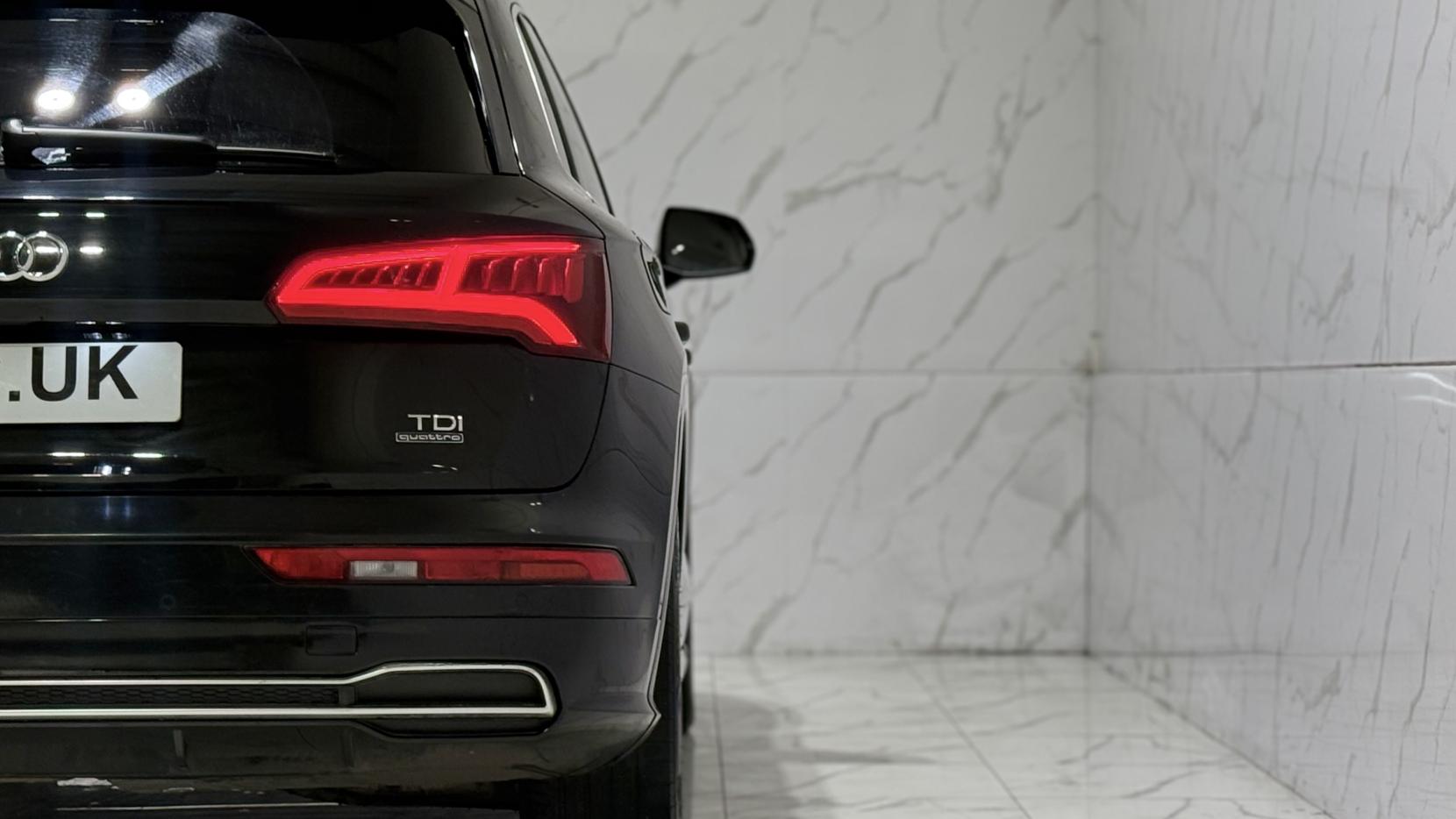 Audi Q5 2.0 TDI S line SUV 5dr Diesel S Tronic quattro Euro 6 (s/s) (190 ps)