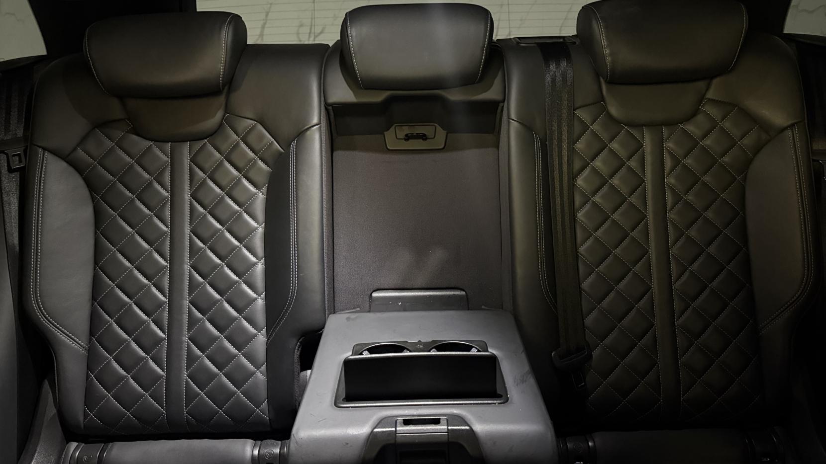 Audi Q5 2.0 TDI S line SUV 5dr Diesel S Tronic quattro Euro 6 (s/s) (190 ps)