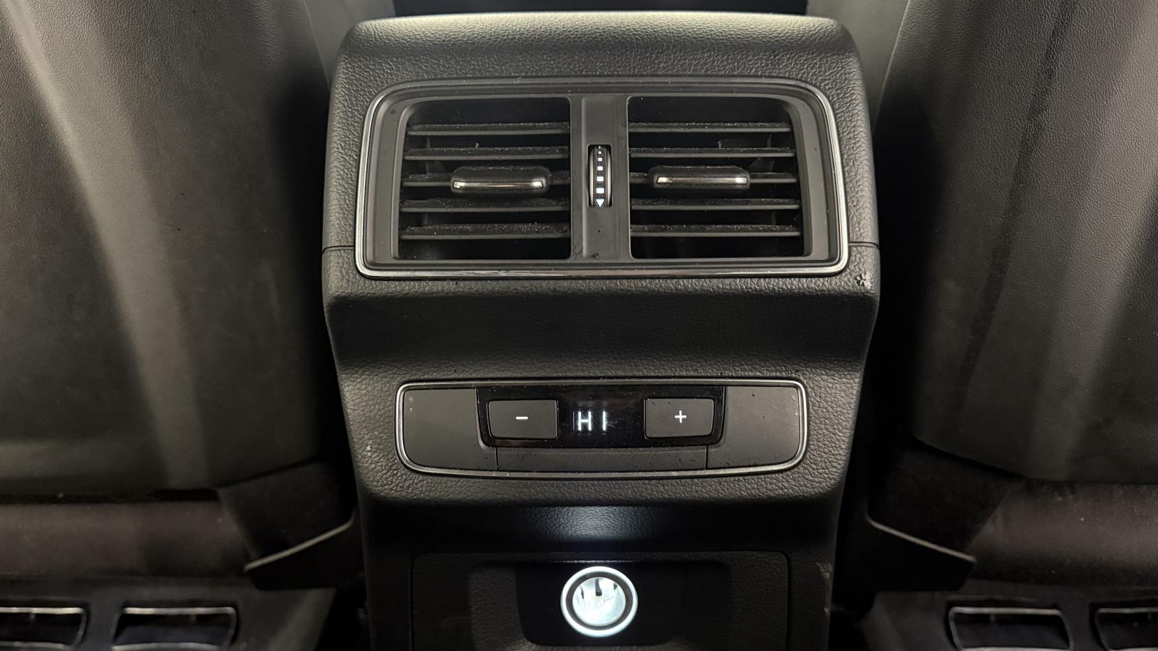 Audi Q5 2.0 TDI S line SUV 5dr Diesel S Tronic quattro Euro 6 (s/s) (190 ps)