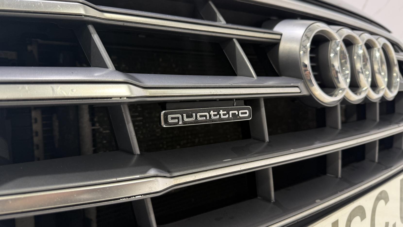 Audi Q5 2.0 TDI S line SUV 5dr Diesel S Tronic quattro Euro 6 (s/s) (190 ps)