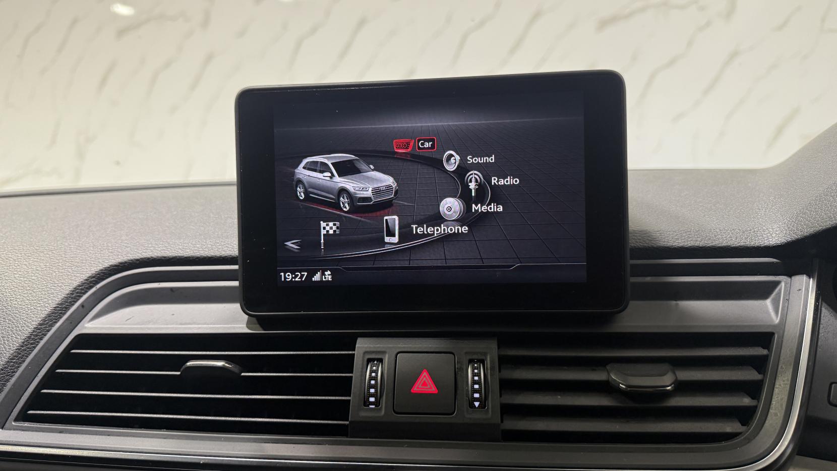 Audi Q5 2.0 TDI S line SUV 5dr Diesel S Tronic quattro Euro 6 (s/s) (190 ps)