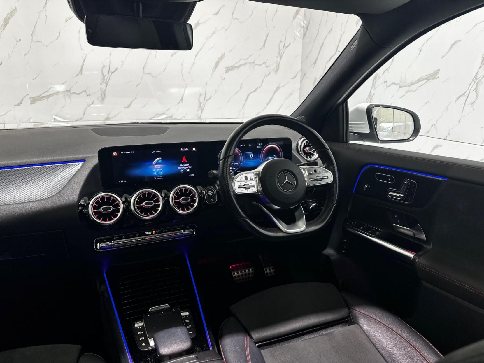 Mercedes-Benz GLA 2.0 GLA250 AMG Line (Premium Plus) 8G-DCT Euro 6 (s/s) 5dr