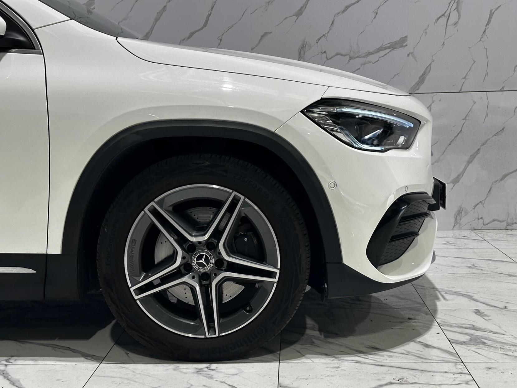 Mercedes-Benz GLA 2.0 GLA250 AMG Line (Premium Plus) 8G-DCT Euro 6 (s/s) 5dr