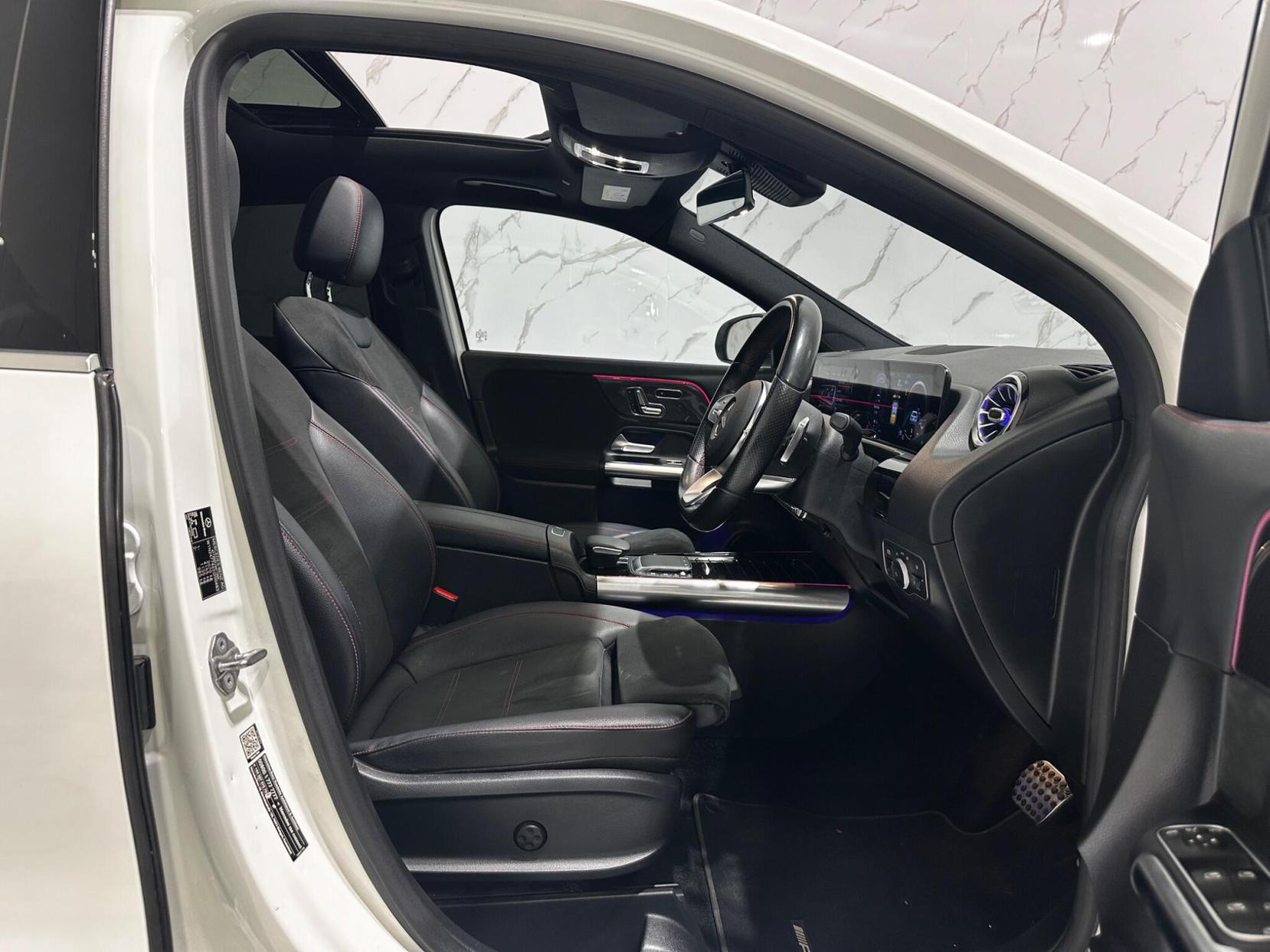 Mercedes-Benz GLA 2.0 GLA250 AMG Line (Premium Plus) 8G-DCT Euro 6 (s/s) 5dr